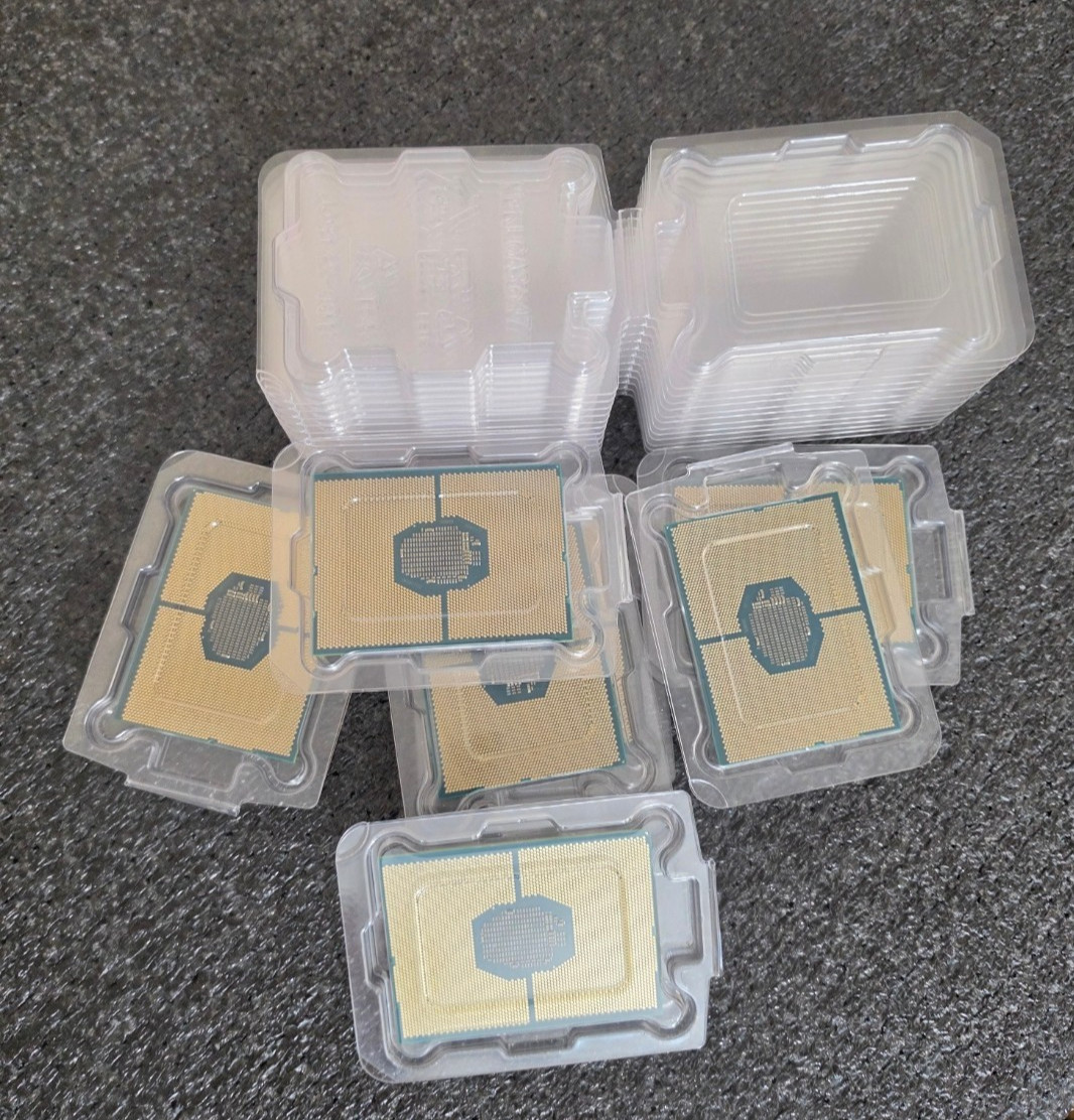 10pc LGA3647 CLAM SHELL FOR INTEL XEON Silver Gold Platinum W3 W5 Exact Fit Lot