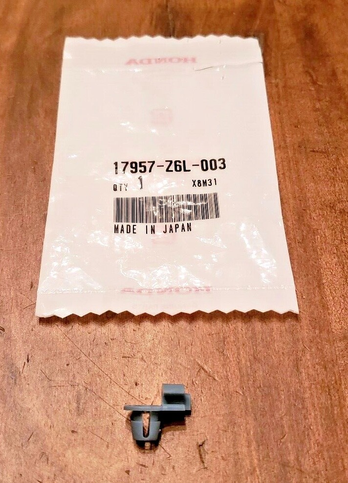 HONDA Rod Linkage Bushing GX630 GX660 GX690 GXV630 17957-Z6L-003 Genuine OEM