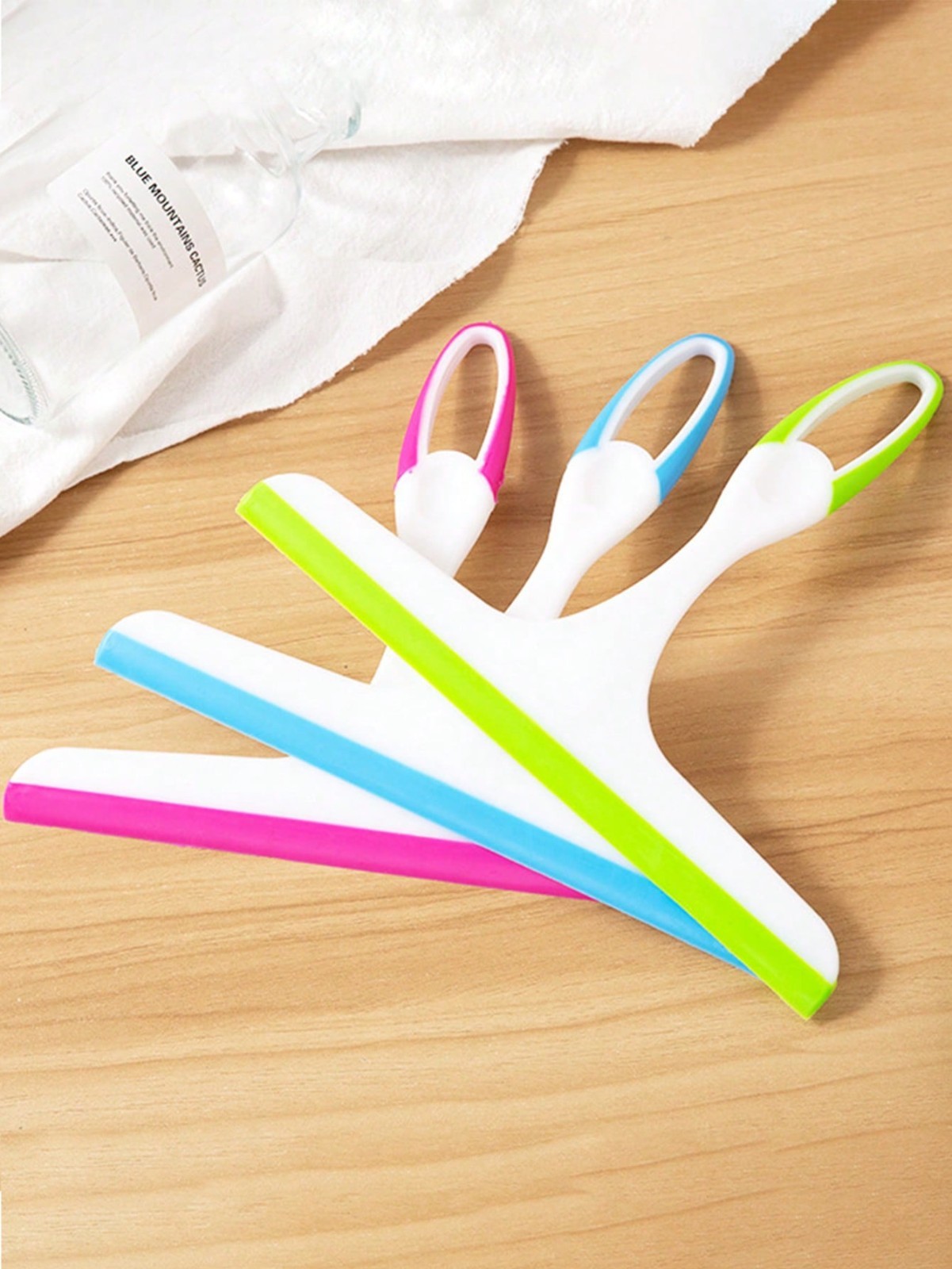 Soft Silicone Window Squeegee & Glass Scraper – Streak-Free Cleaning Tool for Ba