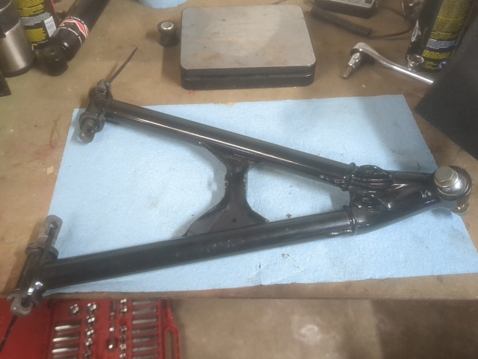 2019 Polaris Indy 550 EVO OEM RH Right Lower Control A-Arm 1823534-067