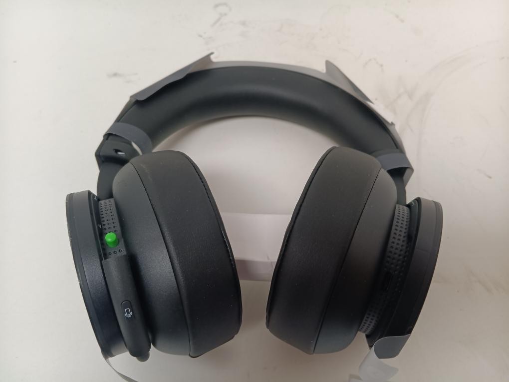 MICROSOFT XBOX HEADSET W/MANUAL (P08038123)
