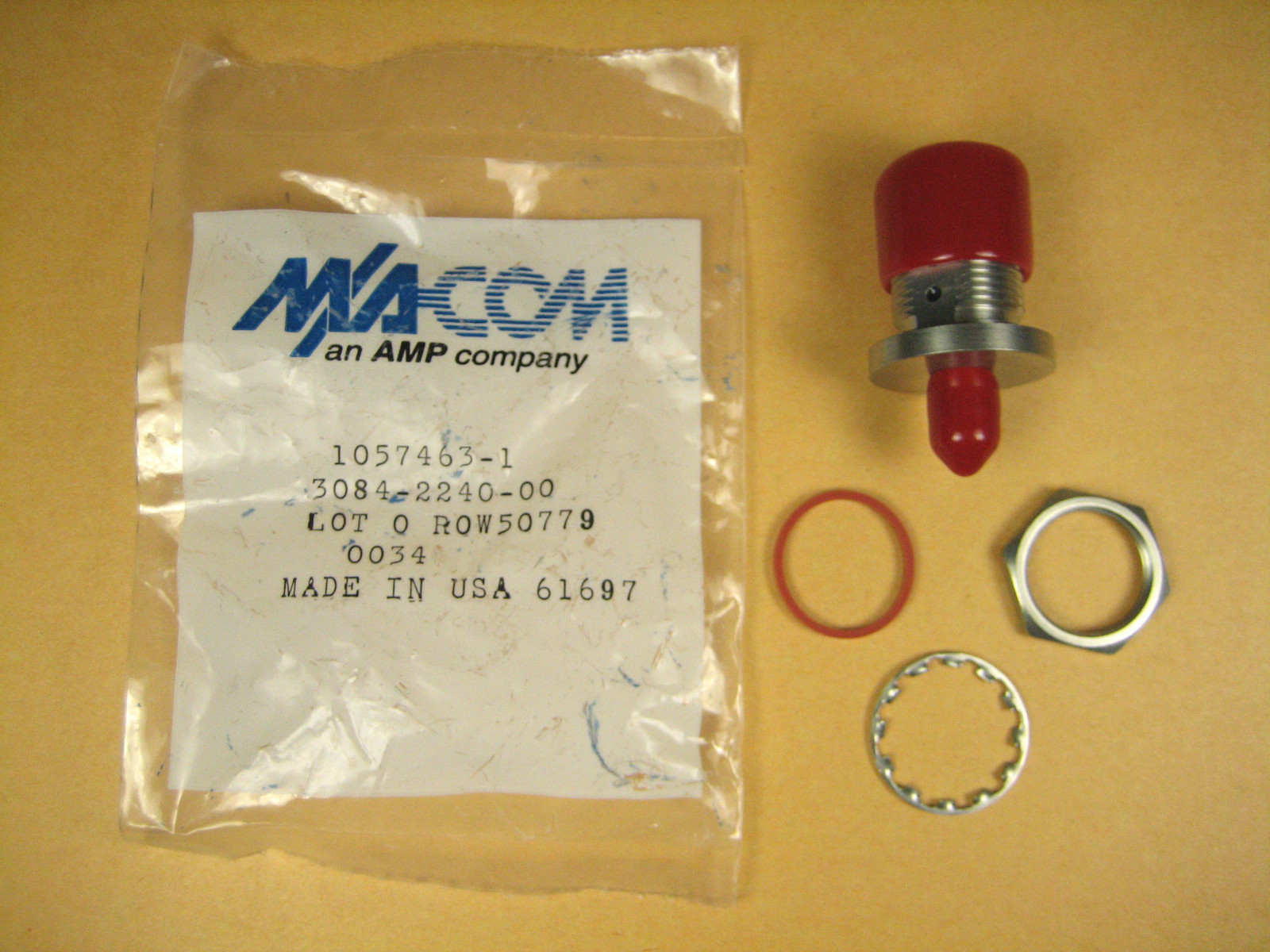 M/A-COM  3084-2240-00  Connector