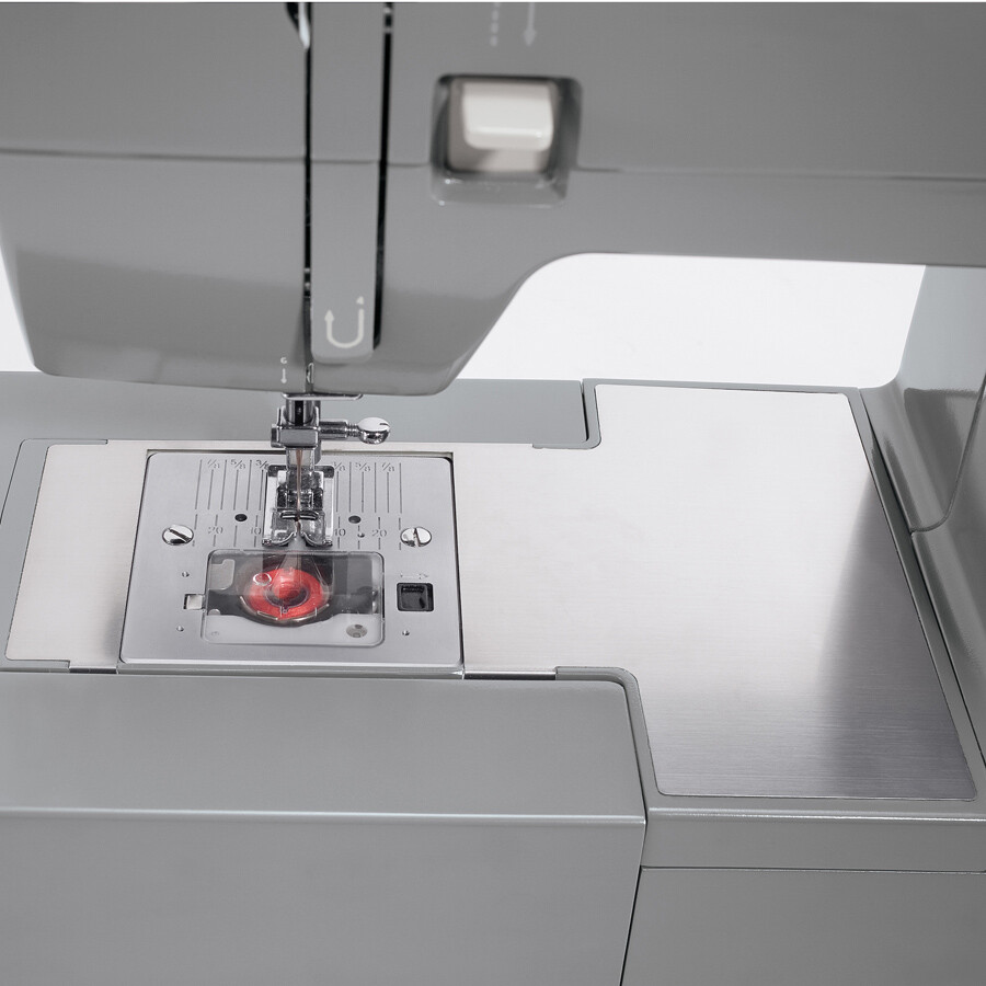 Singer Heavy Duty 4432 Sewing Machine with Extension Table