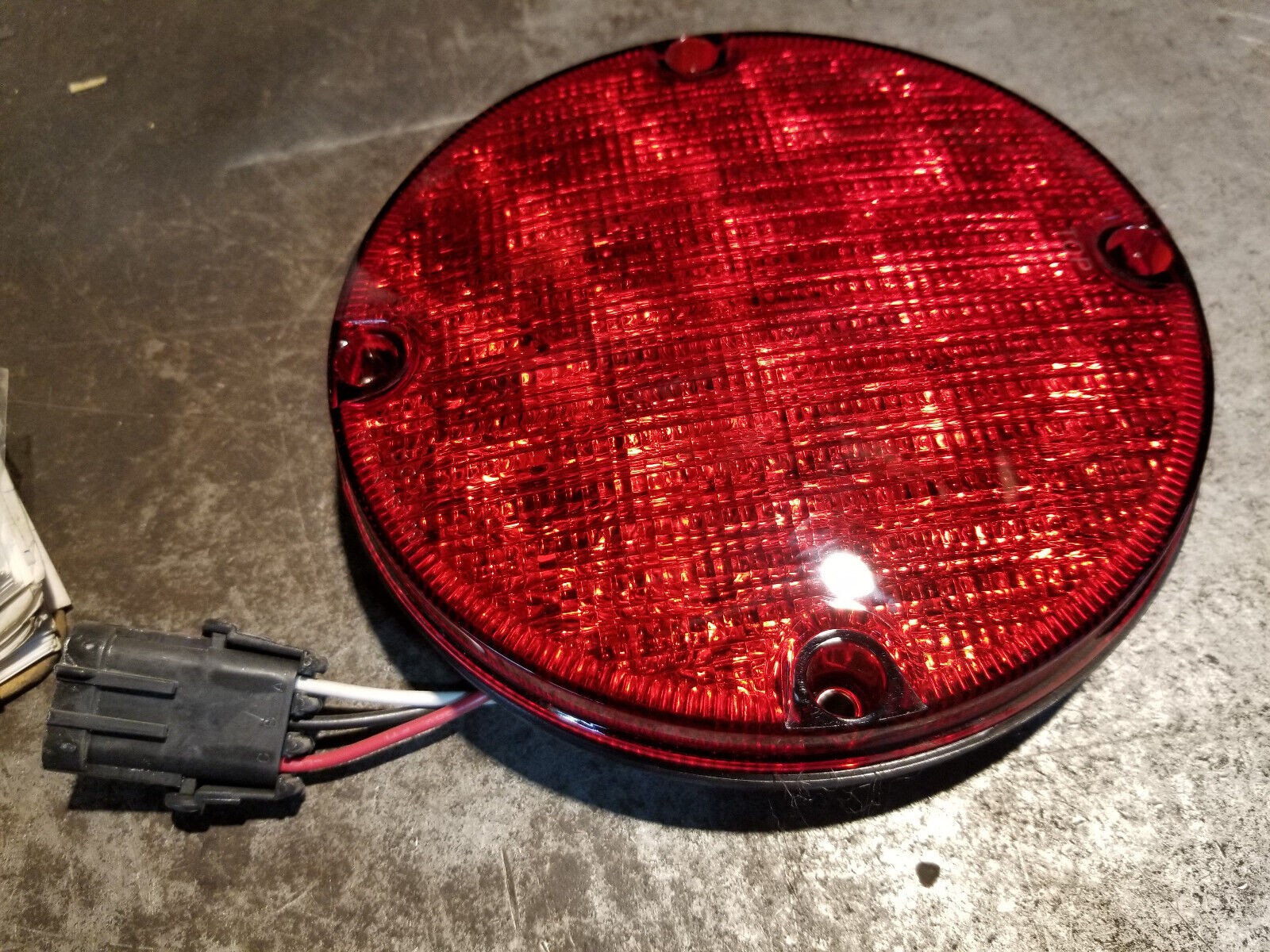 NEW 10062928 - RED LIGHT STOP-TAIL,7 IN, LED 10062928, ECV7561STT, 10044497