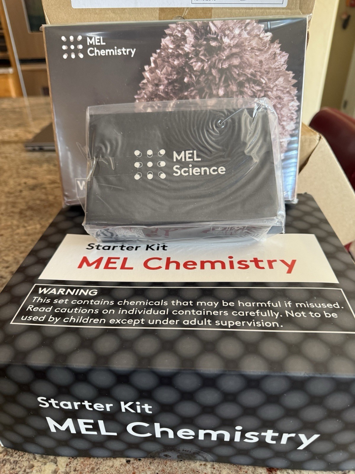 MEL Chemistry Starter Kit w/VR, 3 NIB Experiments Plus Extras