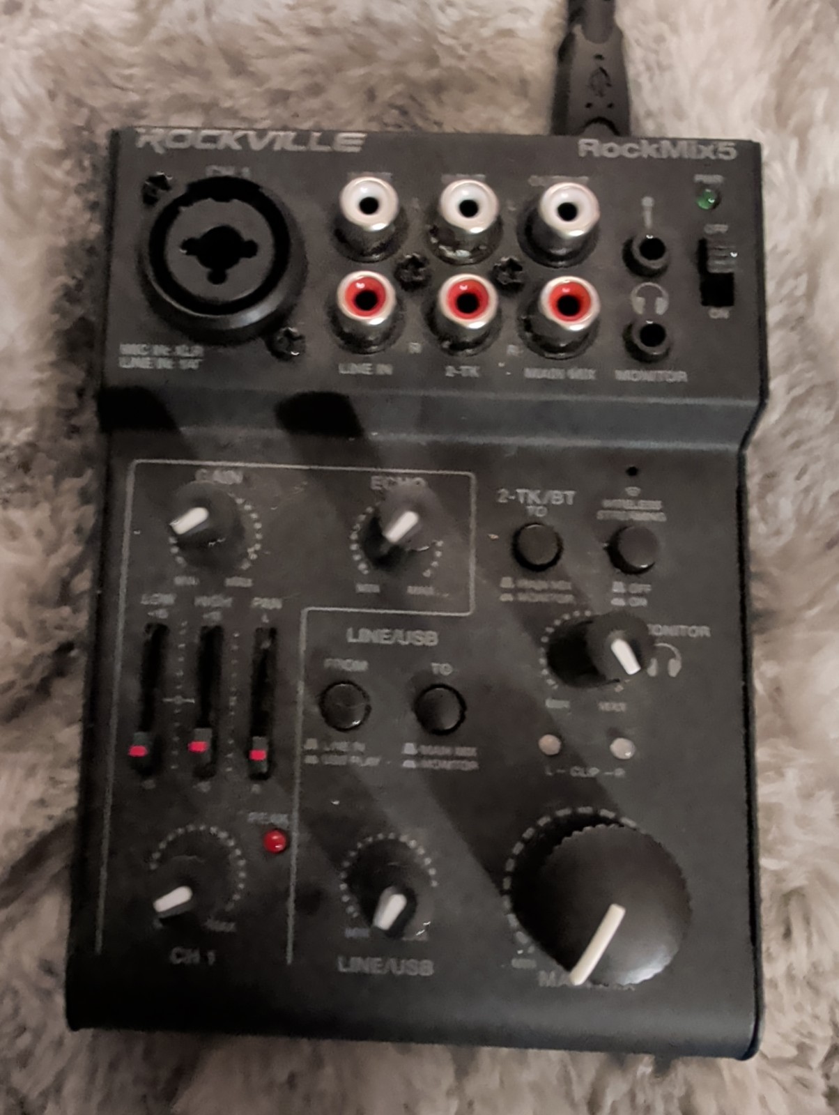 Rockville RockMix 5 USB Computer Recording Interface Mixer w/Bluetooth, Echo, EQ