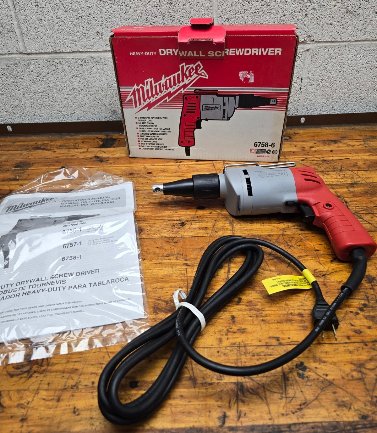 Milwaukee Heavy-Duty Drywall Screwdriver 6758-6 5.0A NEW
