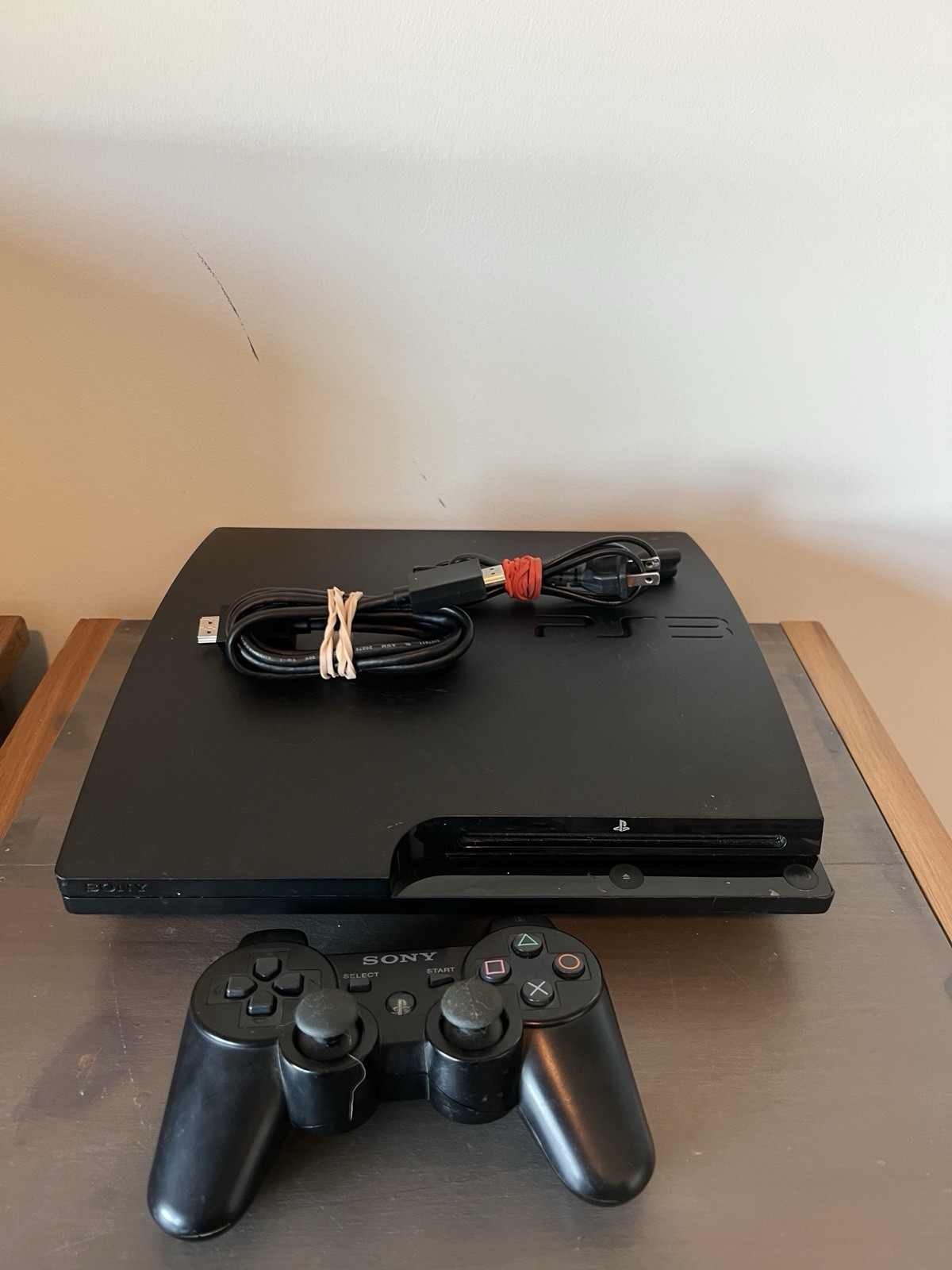 Sony PlayStation 3 Slim PS3 320GB Console Controller + Cords