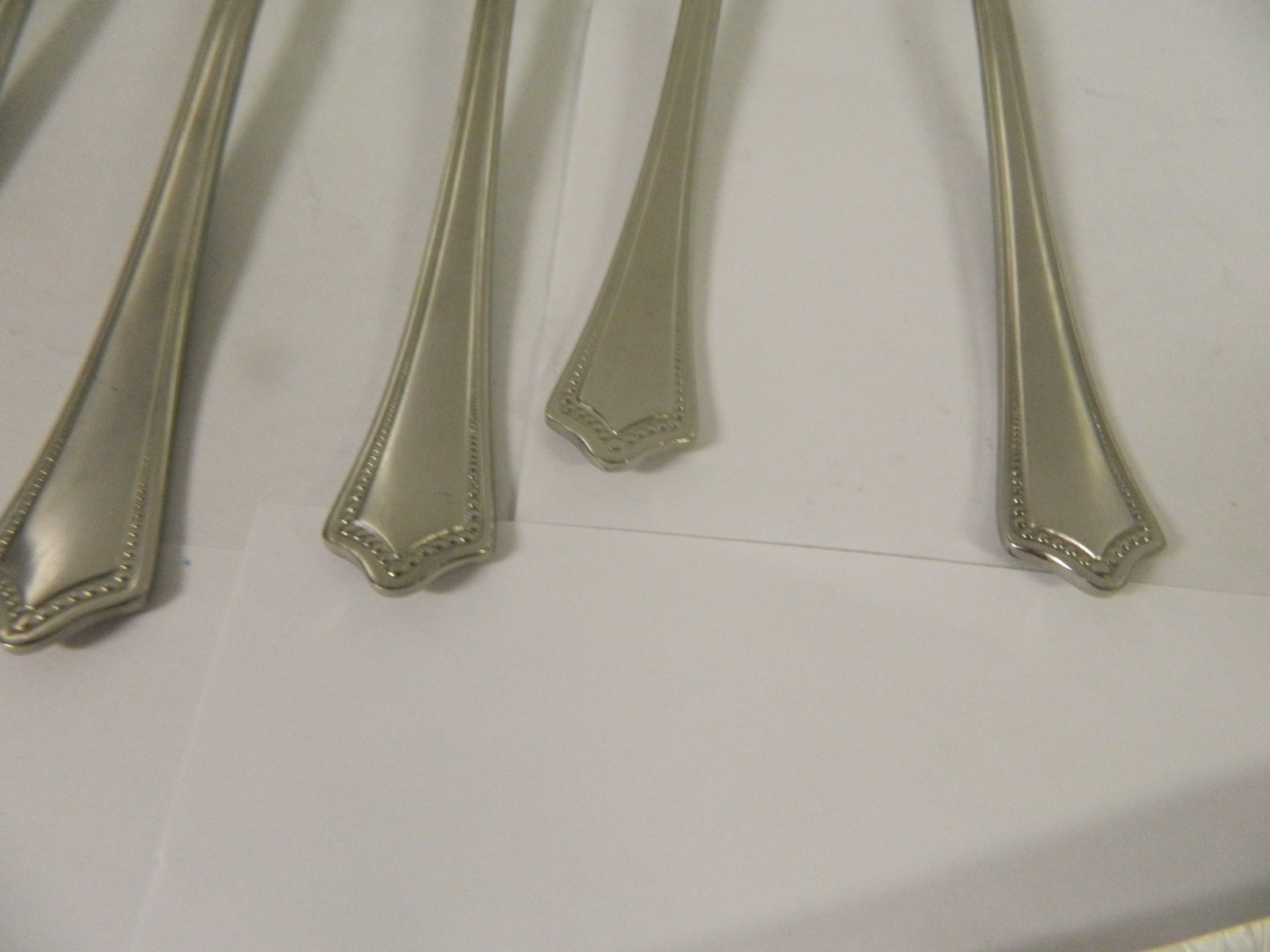 Arcoroc Amaryllis 7 pc Place Setting Flatware Set 18/10 Stainless NEW