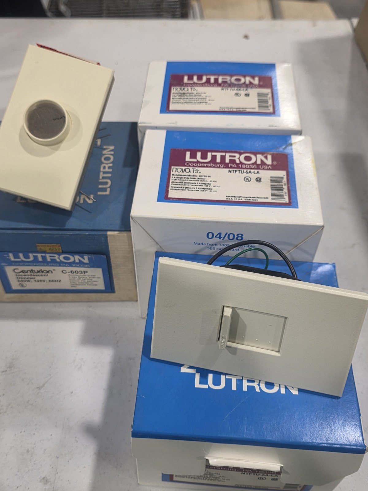 Lot Of 4 Lutron Nova Dimmer Switches
