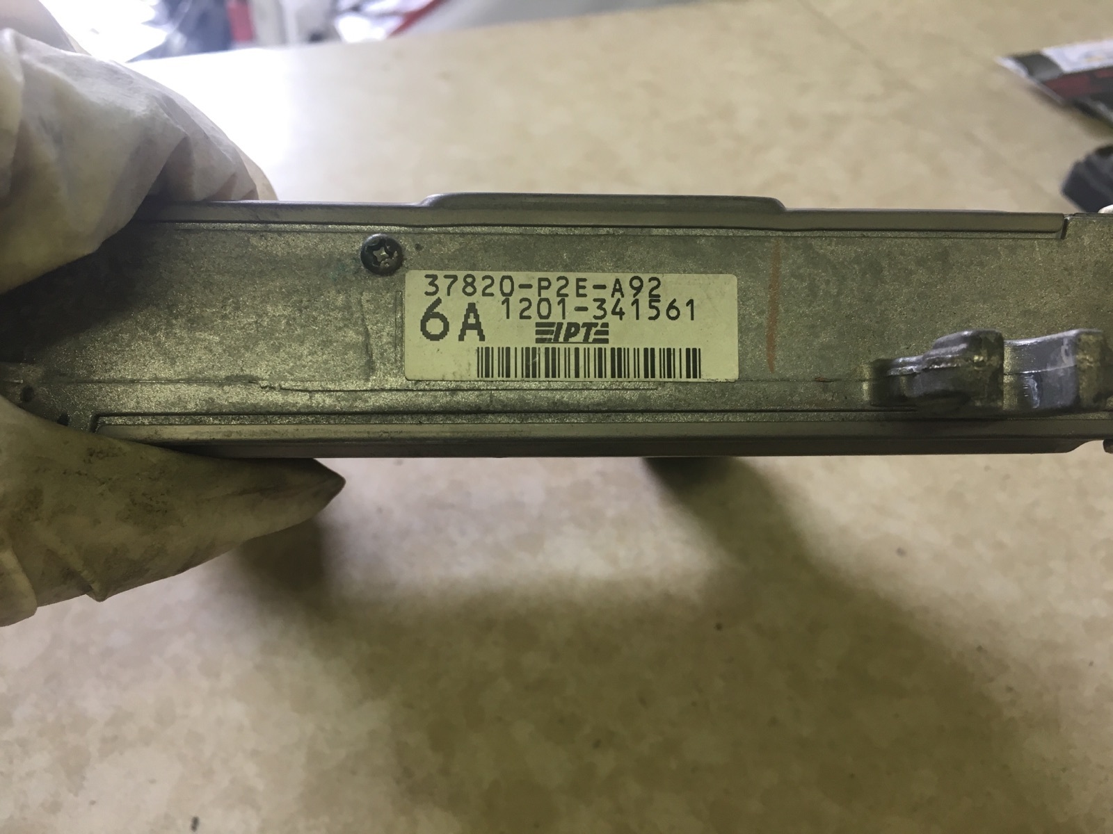 2000 HONDA CIVIC OEM ENGINE CONTROL MODULE 37820-P2E-A92