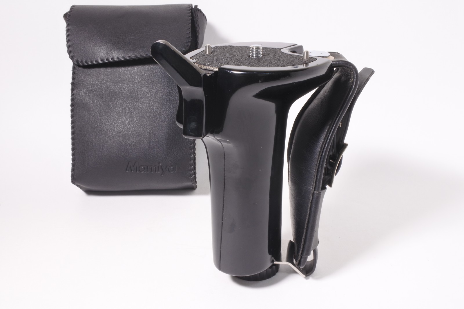 [MINT w/Case] Mamiya Left Hand Pistol Grip for M645 1000s C220 C330 From JAPAN