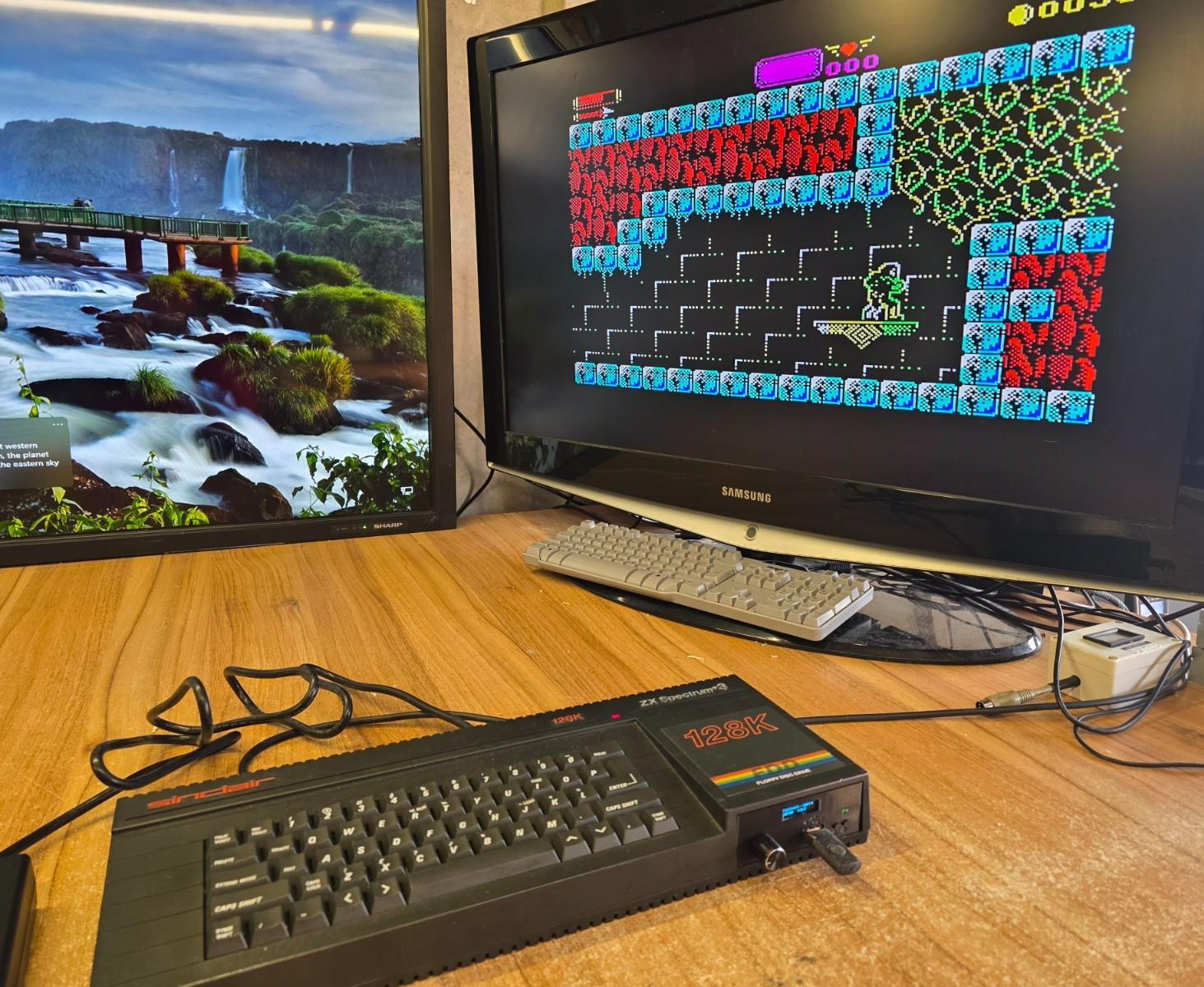 Sinclair 128K ZX Spectrum +3 with Gotek installed, USB & Power supply