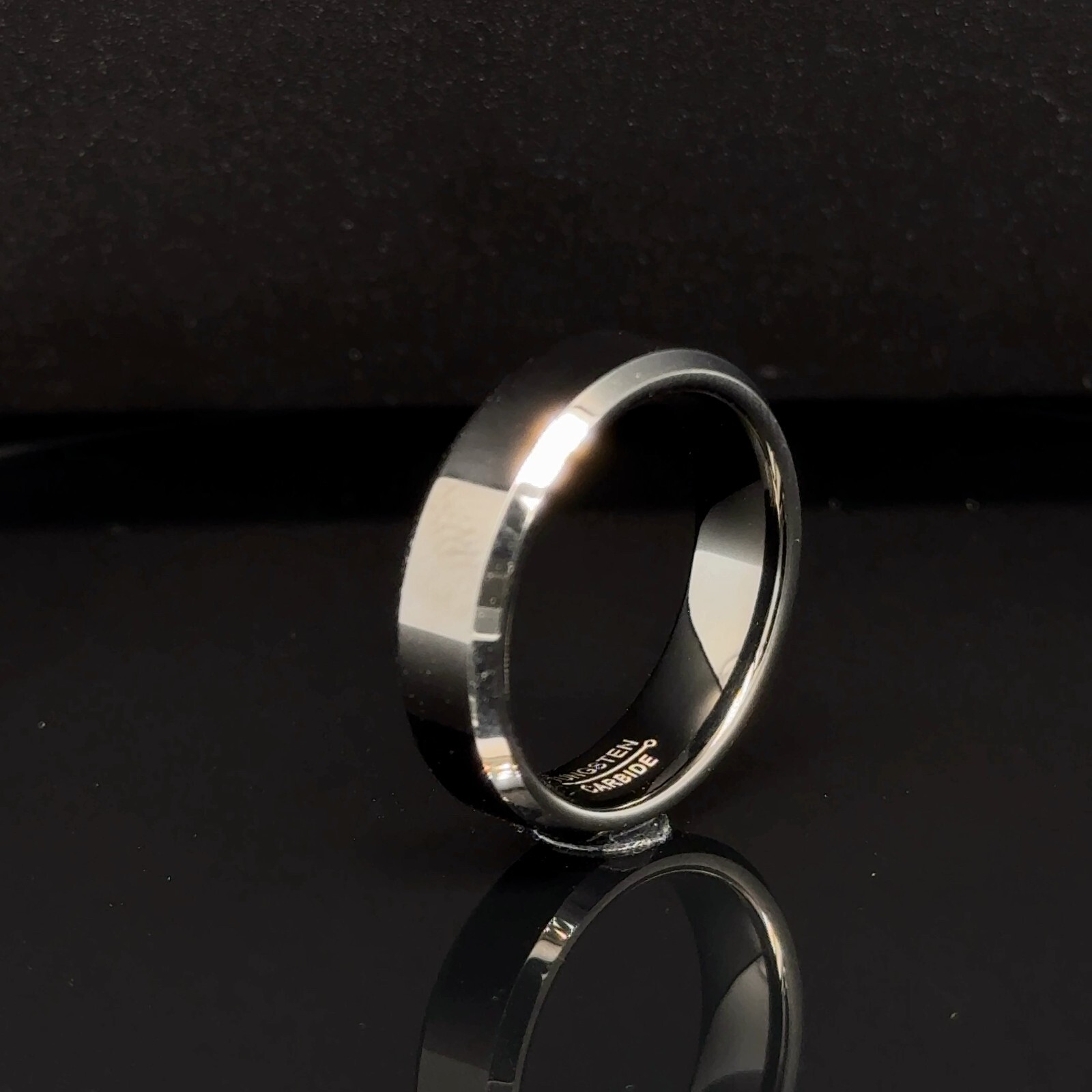 6mm Polished Tungsten Carbide Ring Rounded Edges – Elegant Unisex Wedding Band
