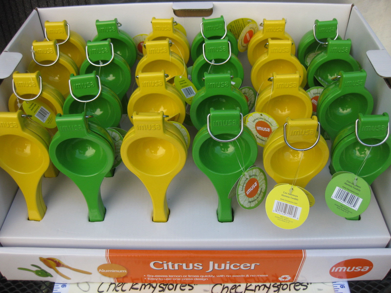new 1 (ONE) IMUSA Lemon/Lime Squeezer  Aluminum light weight metal choose colors