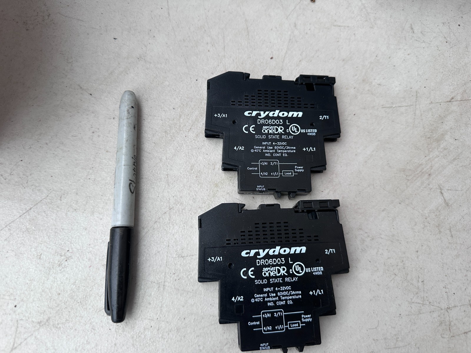 Crydom DR06D03 Solid State Relay (Lot of 2)