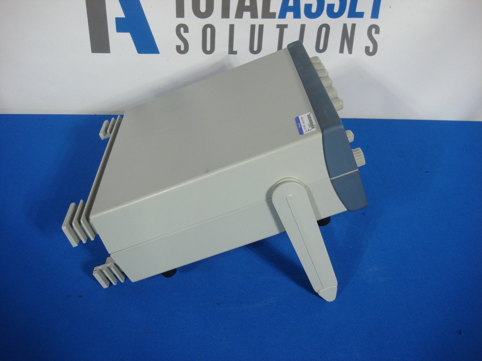 BK Precision 4003A - 4MHz Sweep Function Generator Frequency Counter