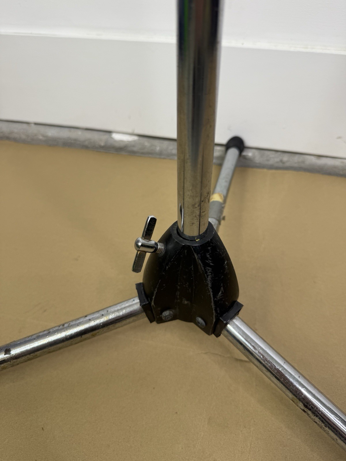Tripod Microphone Stand 36" to 64" Silver