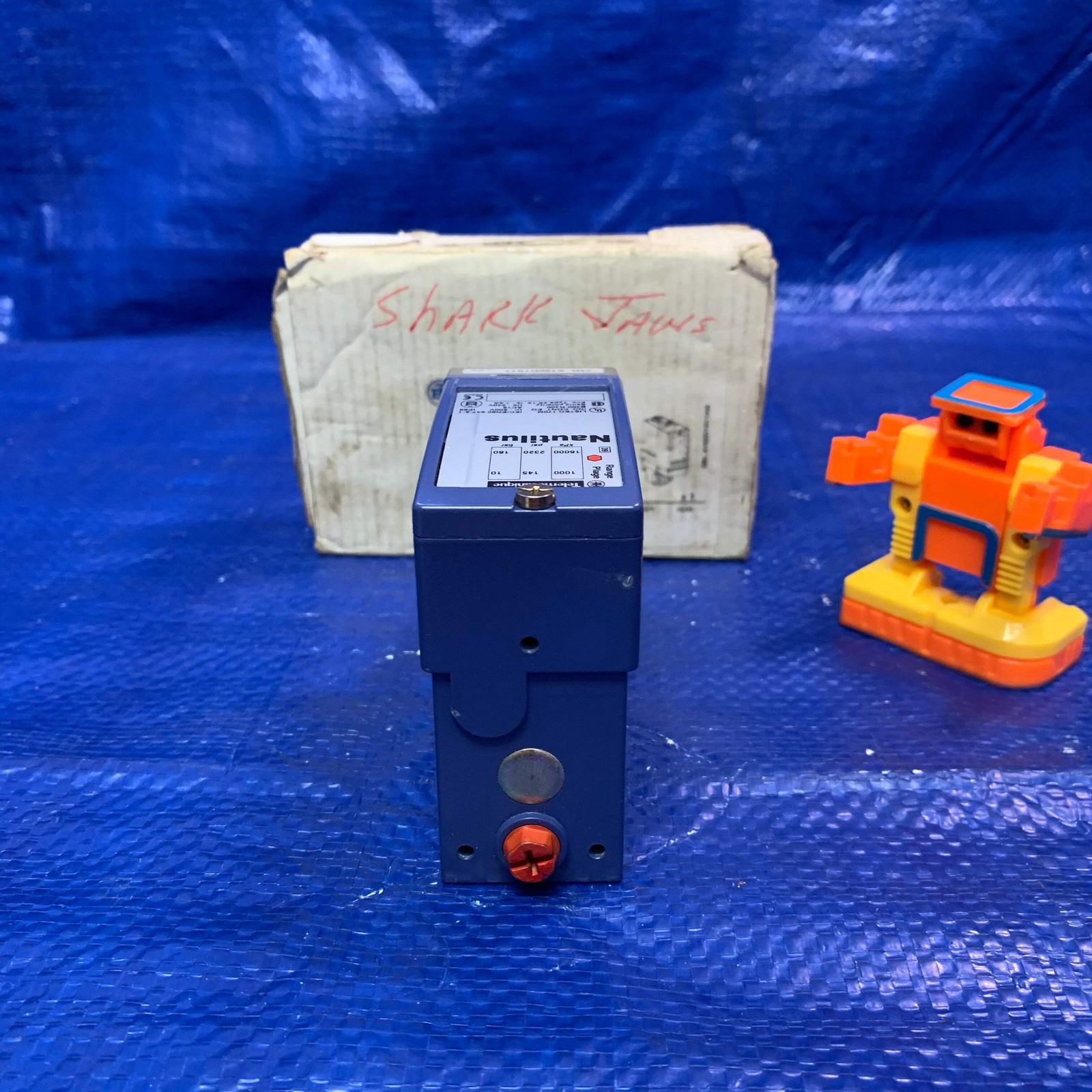 Telemecanique XMLA160D1S11 Pressure Switch (Open Box)