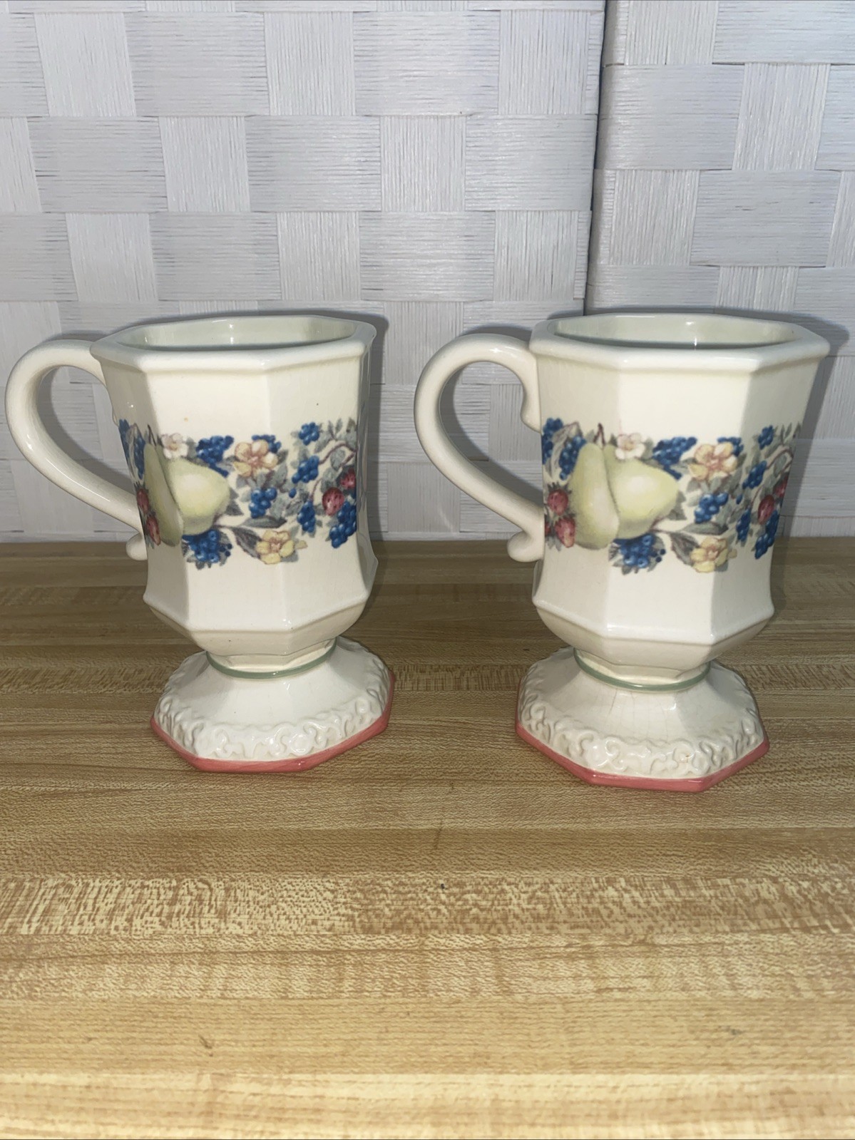 Set Of 2 Avon Exclusive Sweet Country Harvest Mug Coffee Tea Fruit Matching