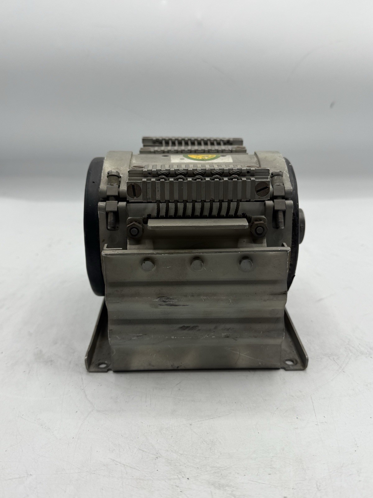 BENDIX Vertical Displacement Gyroscope P/N 14160-1A READ