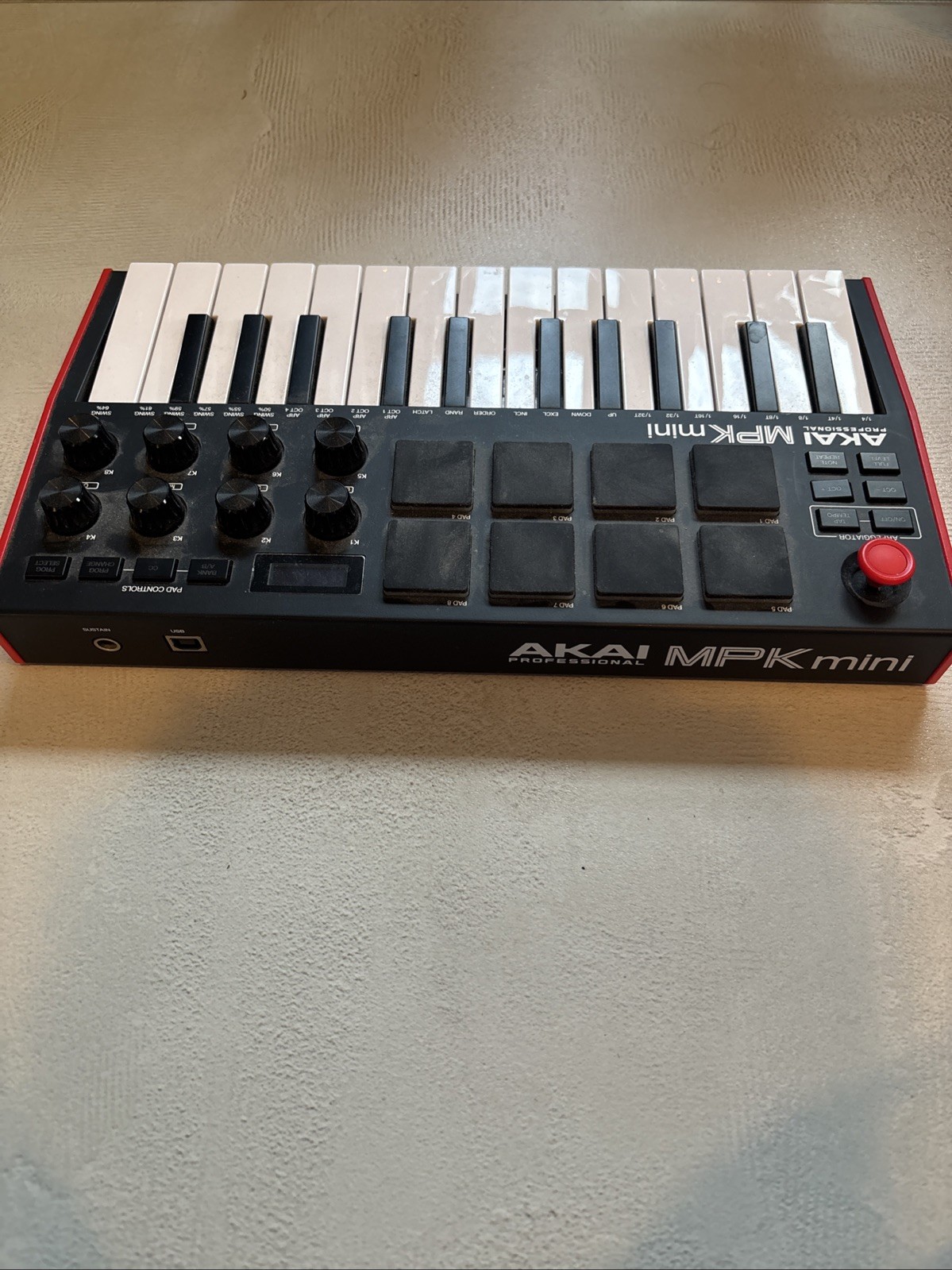 Akai Professional MPK Mini 25-Key, Pads, Arps, USB Midi Controller, No USB Cable
