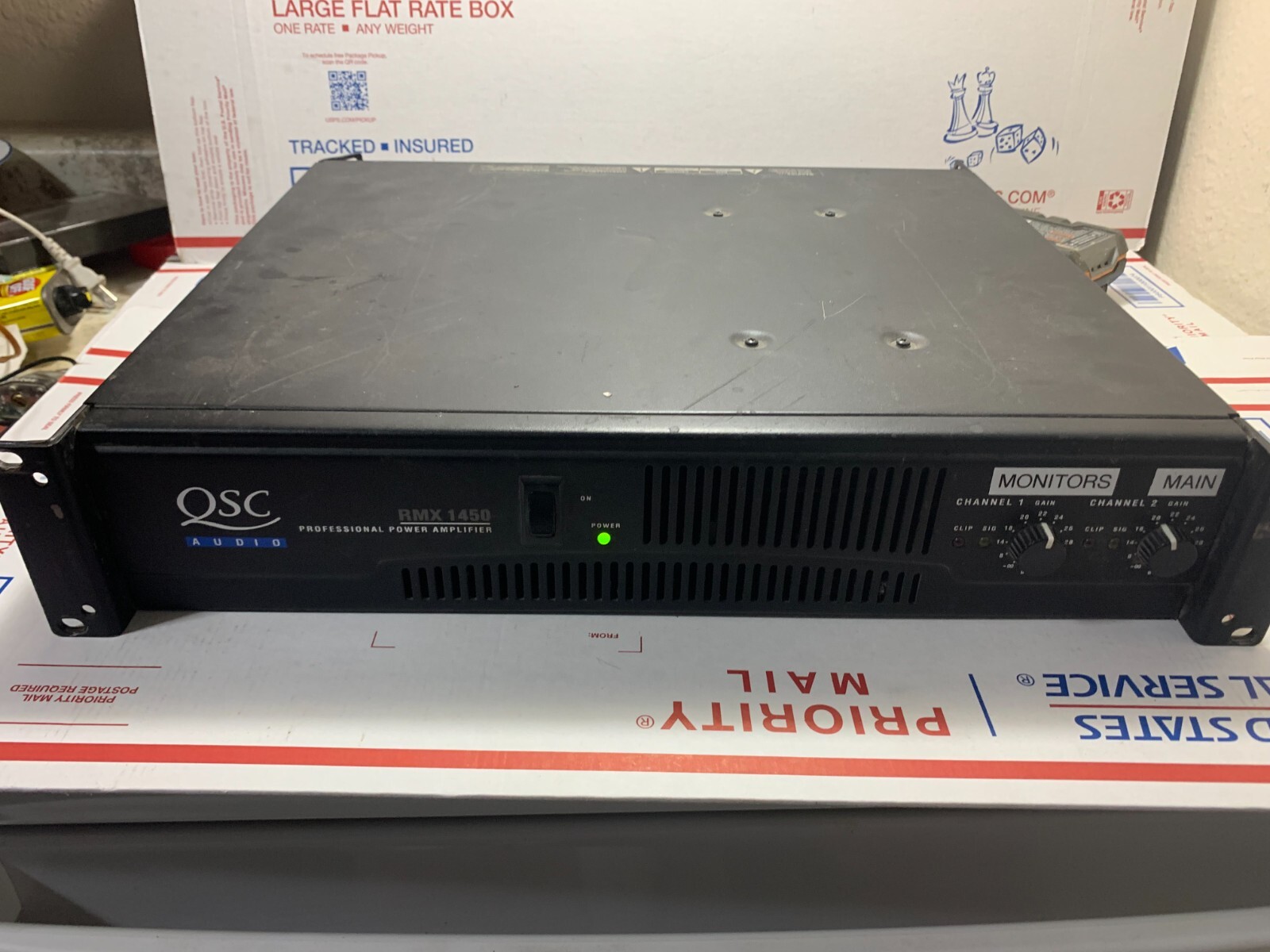 QSC RMX1450 2-CHANNEL POWER AMPLIFIER