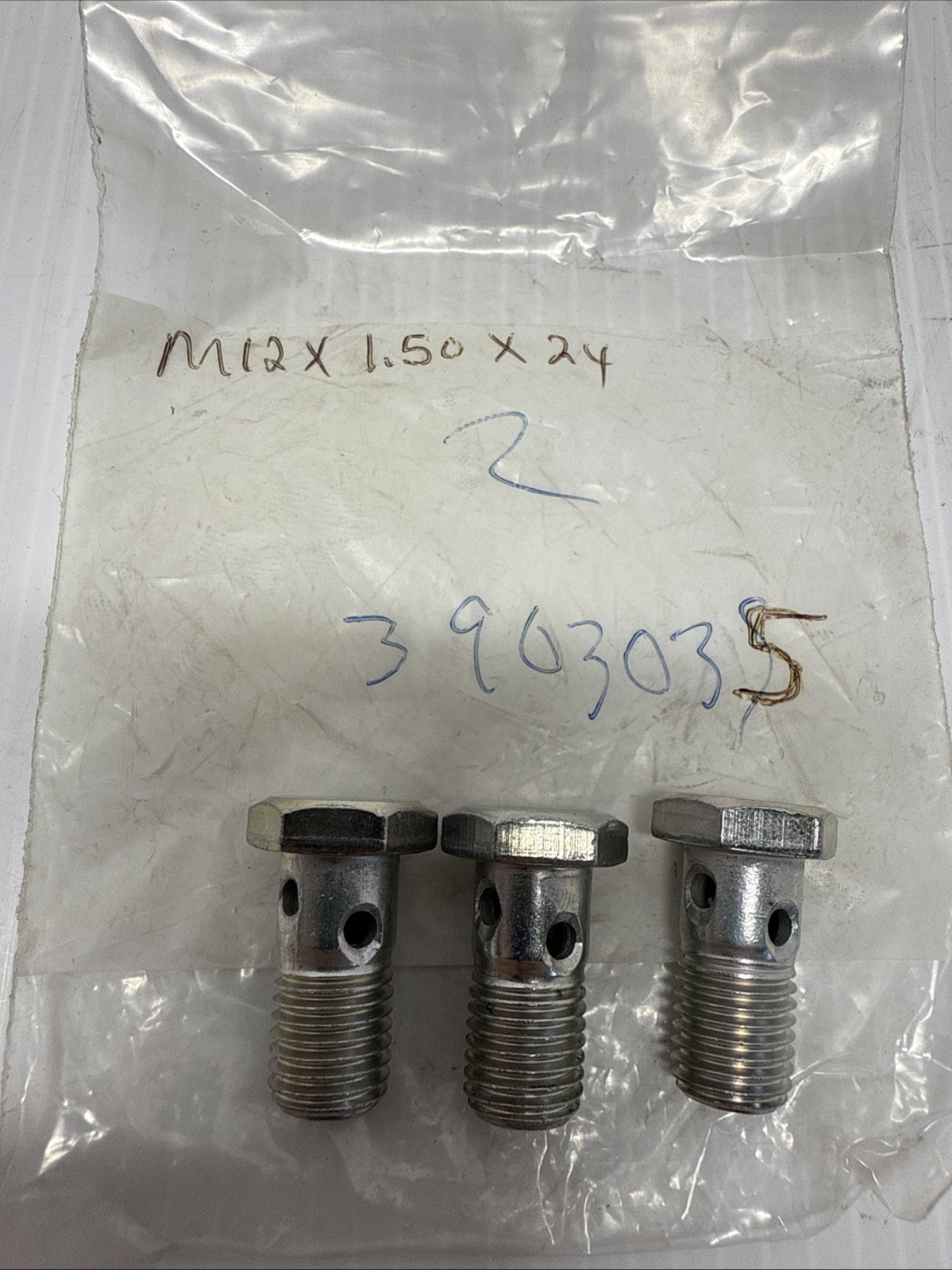 Lot Of 3 Cummins 3903035 Banjo Bolt New Old Stock M12x1.50x24