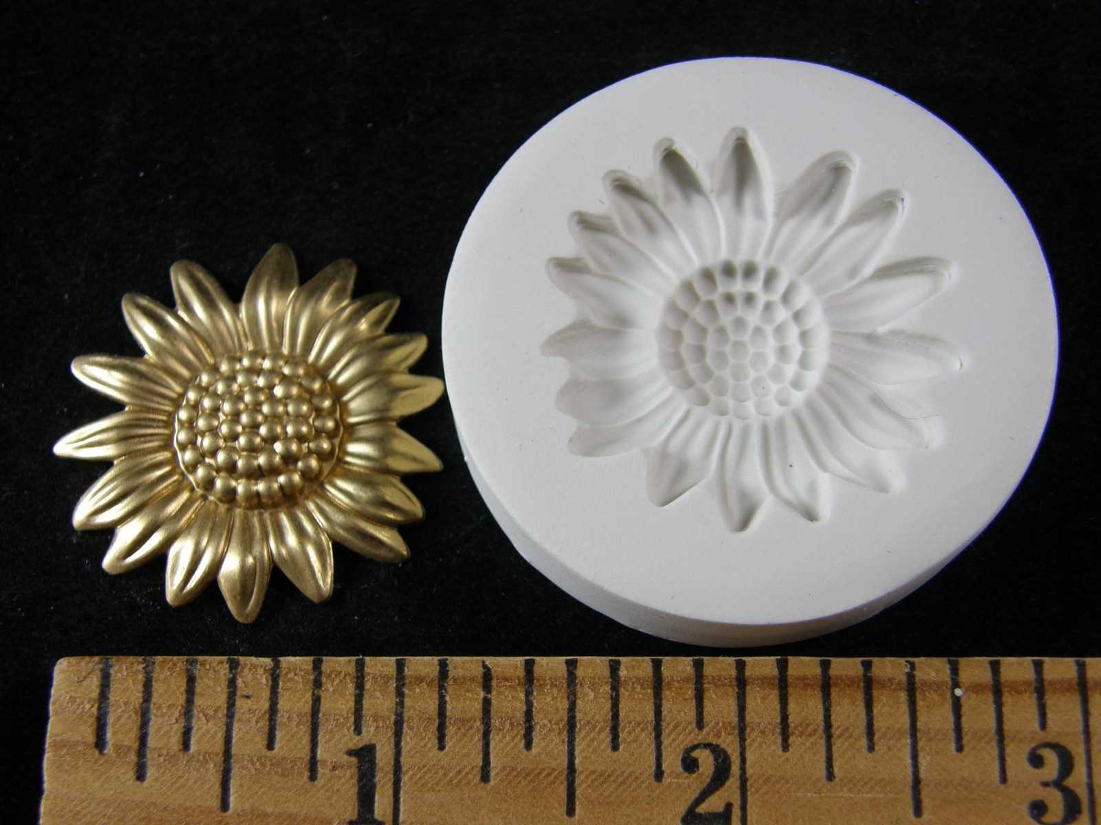 Sunflower (Lg) Polymer Clay Mold (#MD1440)