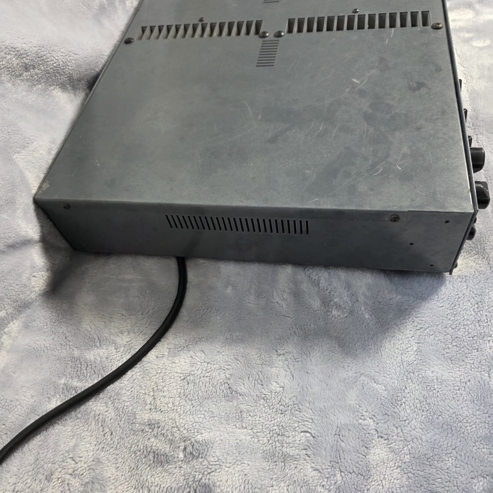 Peavey Architectural Acoustics UMA 75T II PA Mixer Amplifier Untested