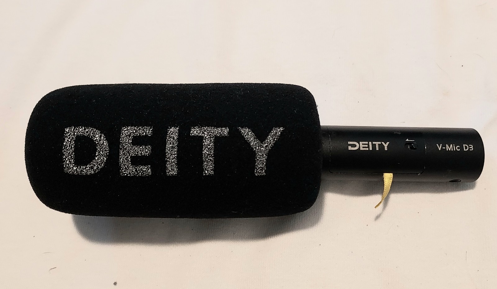 HERE IS ANOTHER DIETY V MIC D3 EXCELLENT SHAPE GREAT SOUND