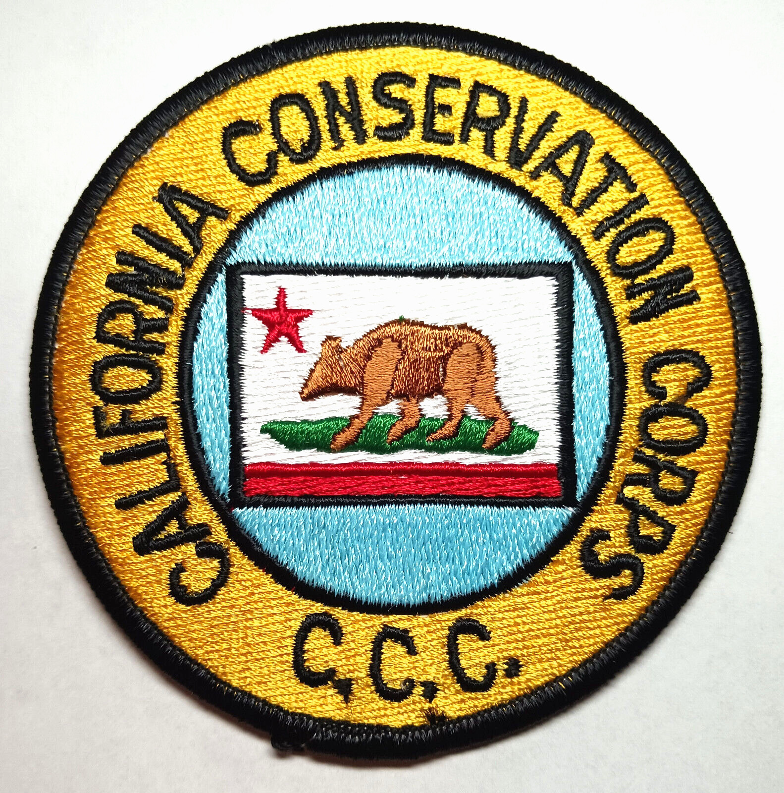 California Conservation Corps Patch - Older Issue - FREE Tracked US Shipping !