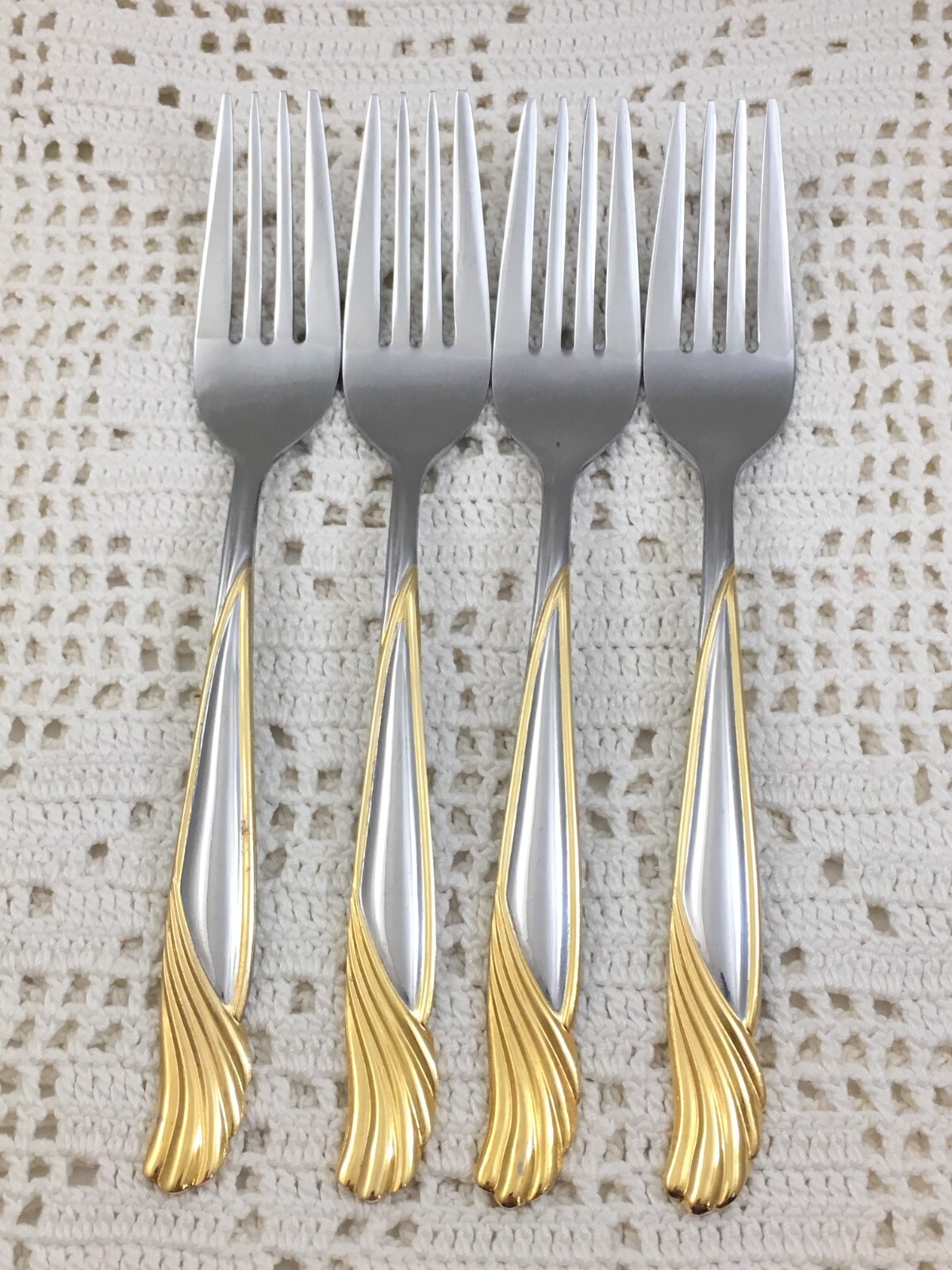Lot of 4 Cambridge Stainless GOLD FLORENTINE Swirls Salad Forks 6 3/8" Flatware