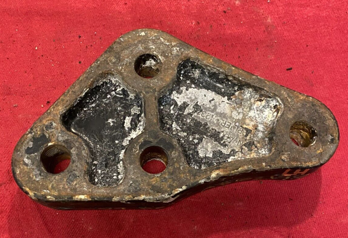 USED PETERBILT  MOUNT ALUM SPACER PLATE A80-6011
