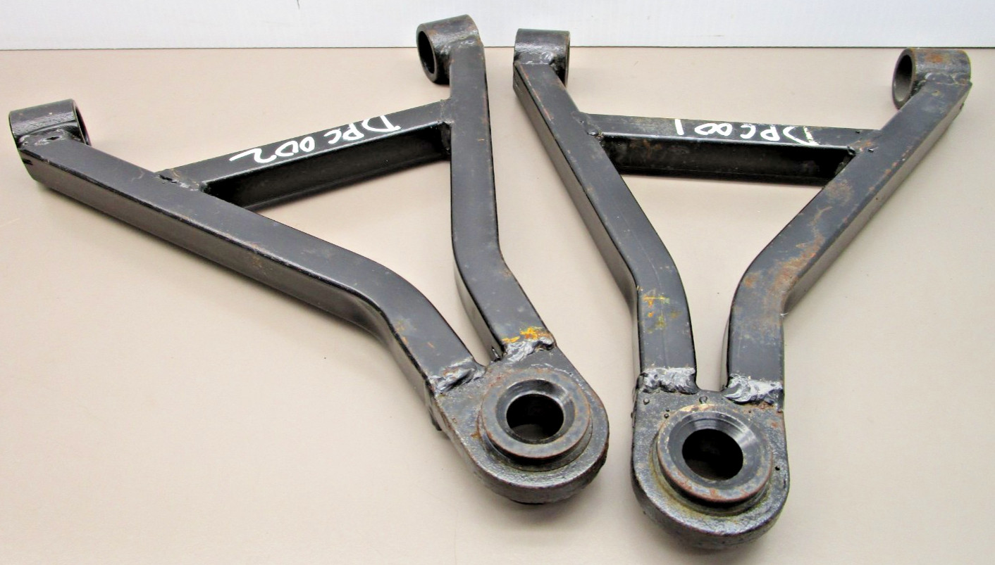 OEM EZ-GO  DPC001 DPC002  TXT Golf Cart  Control Arm Set  Front Left and Right
