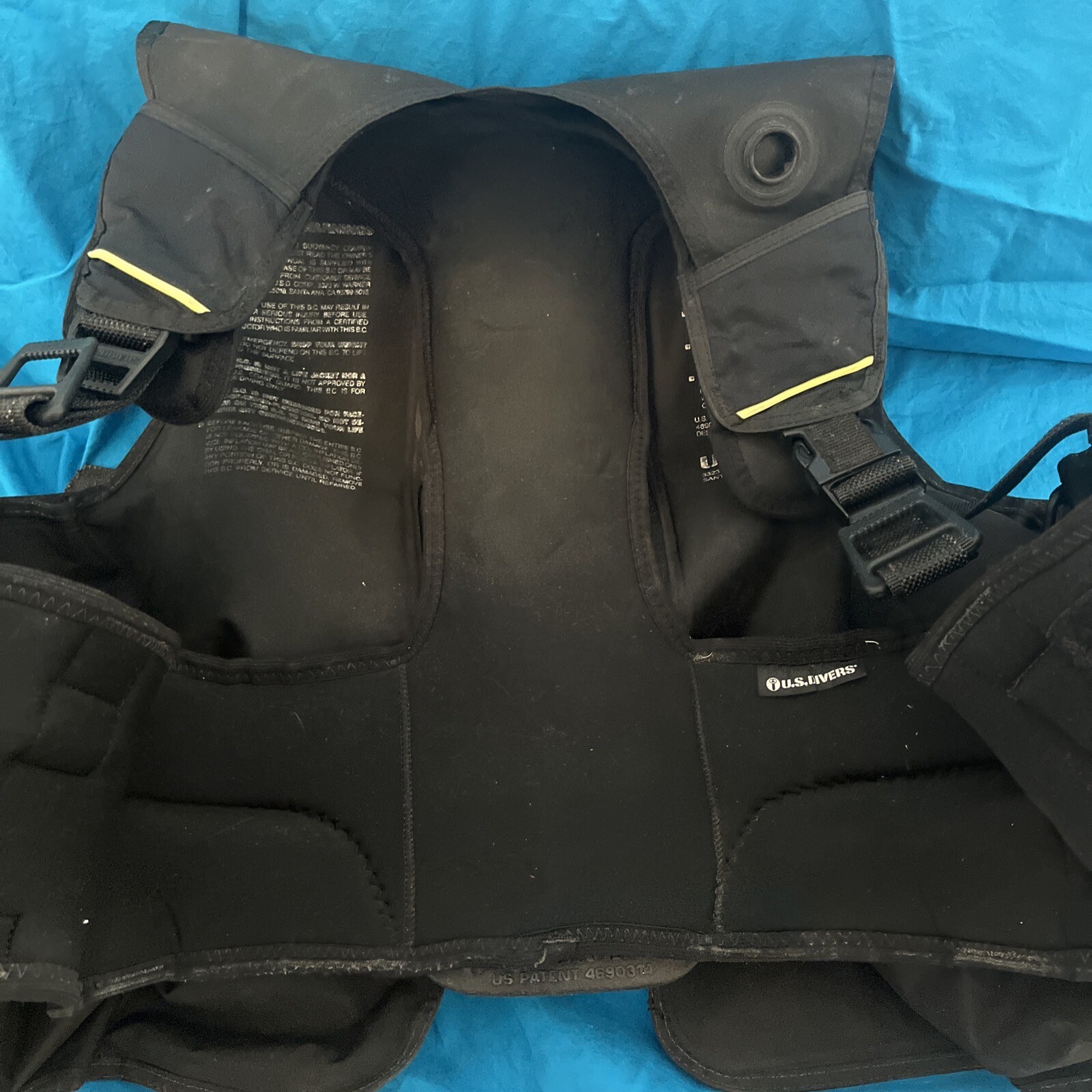 US Divers Cousteau Size Medium Bouyancy Compensation Vest Aqua-Lung