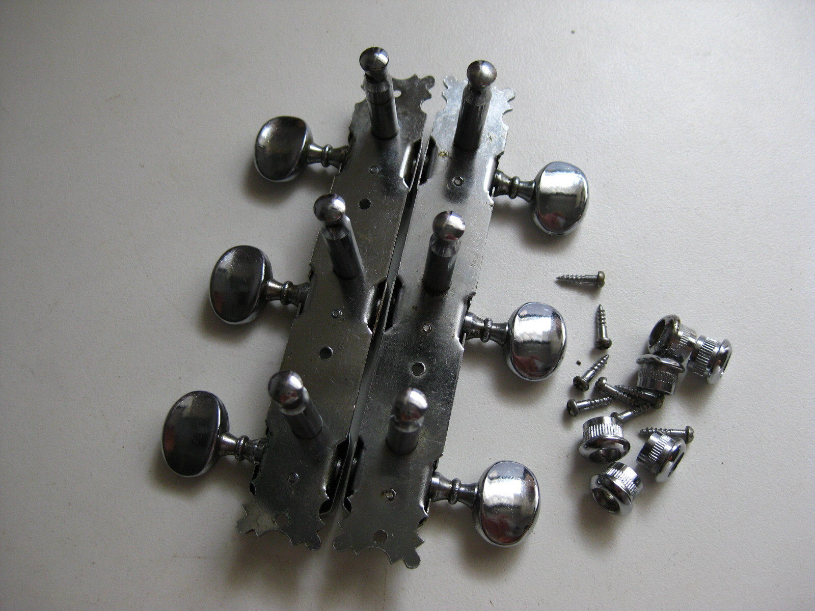 Vintage Teisco Univox Epiphone Aria Greco Guitar Tuners for Project