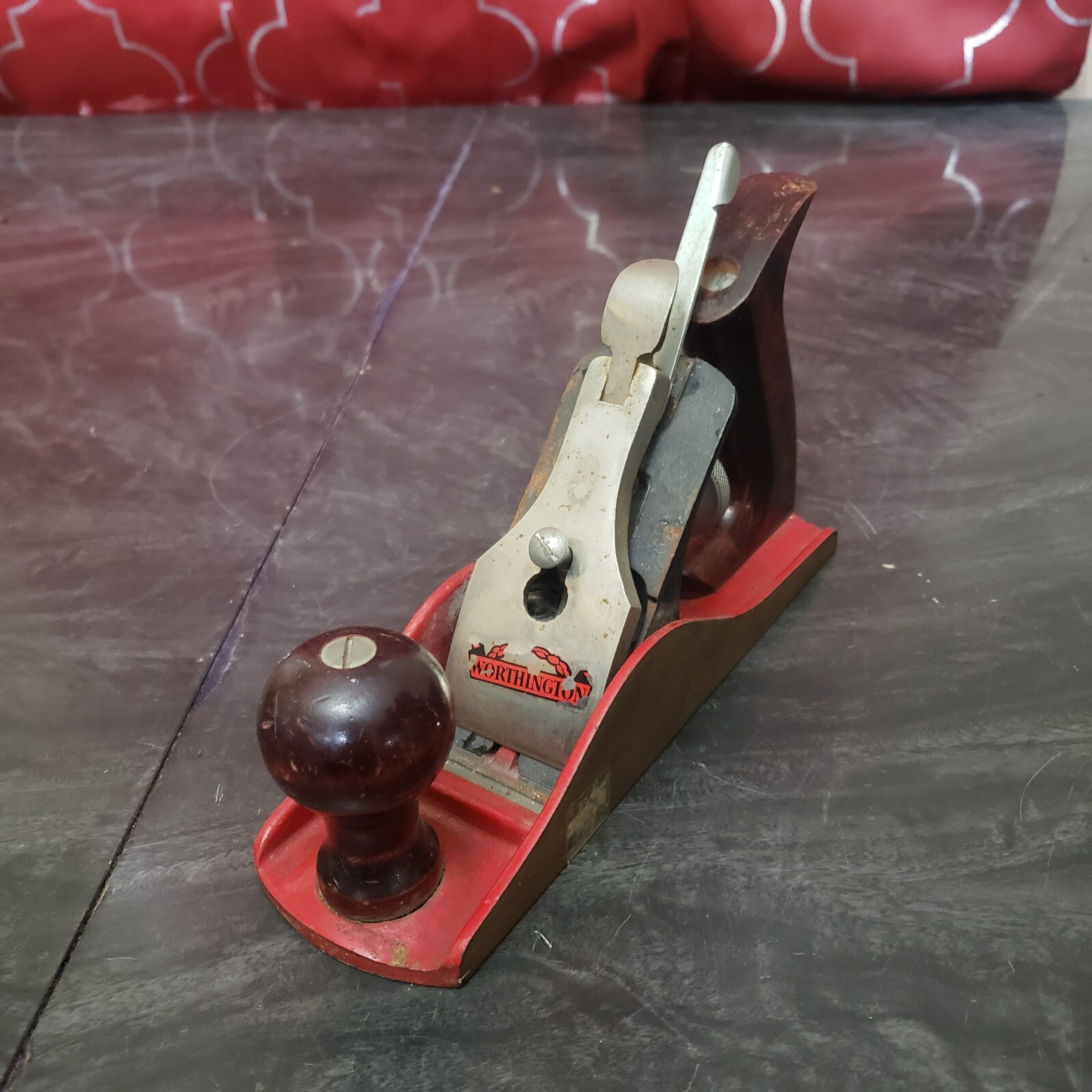 Vintage Worthington Plane Smooth Bottom Woodworking Red 942 ??