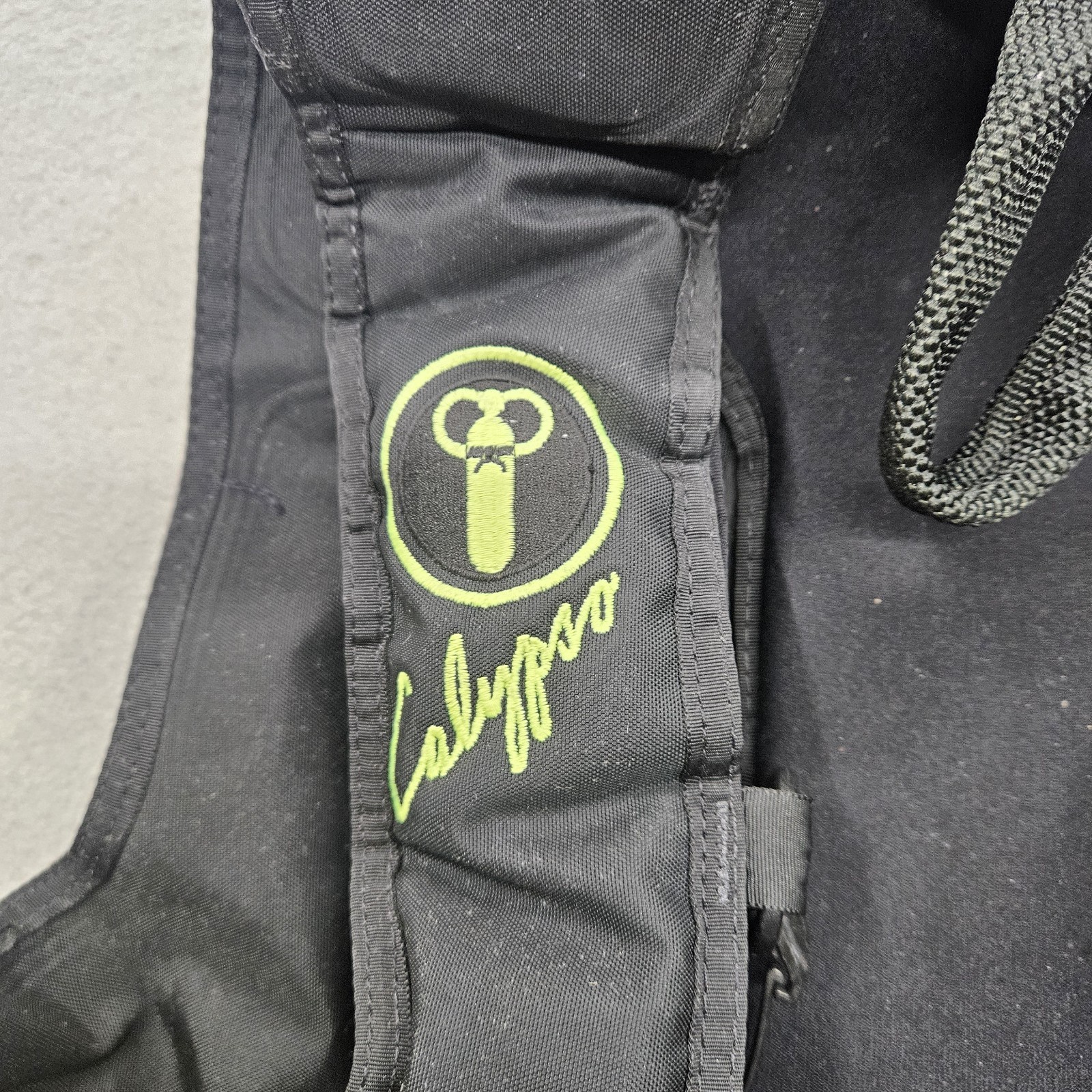 US Divers Auqa-Lung Calypso BCD Vest X- Small