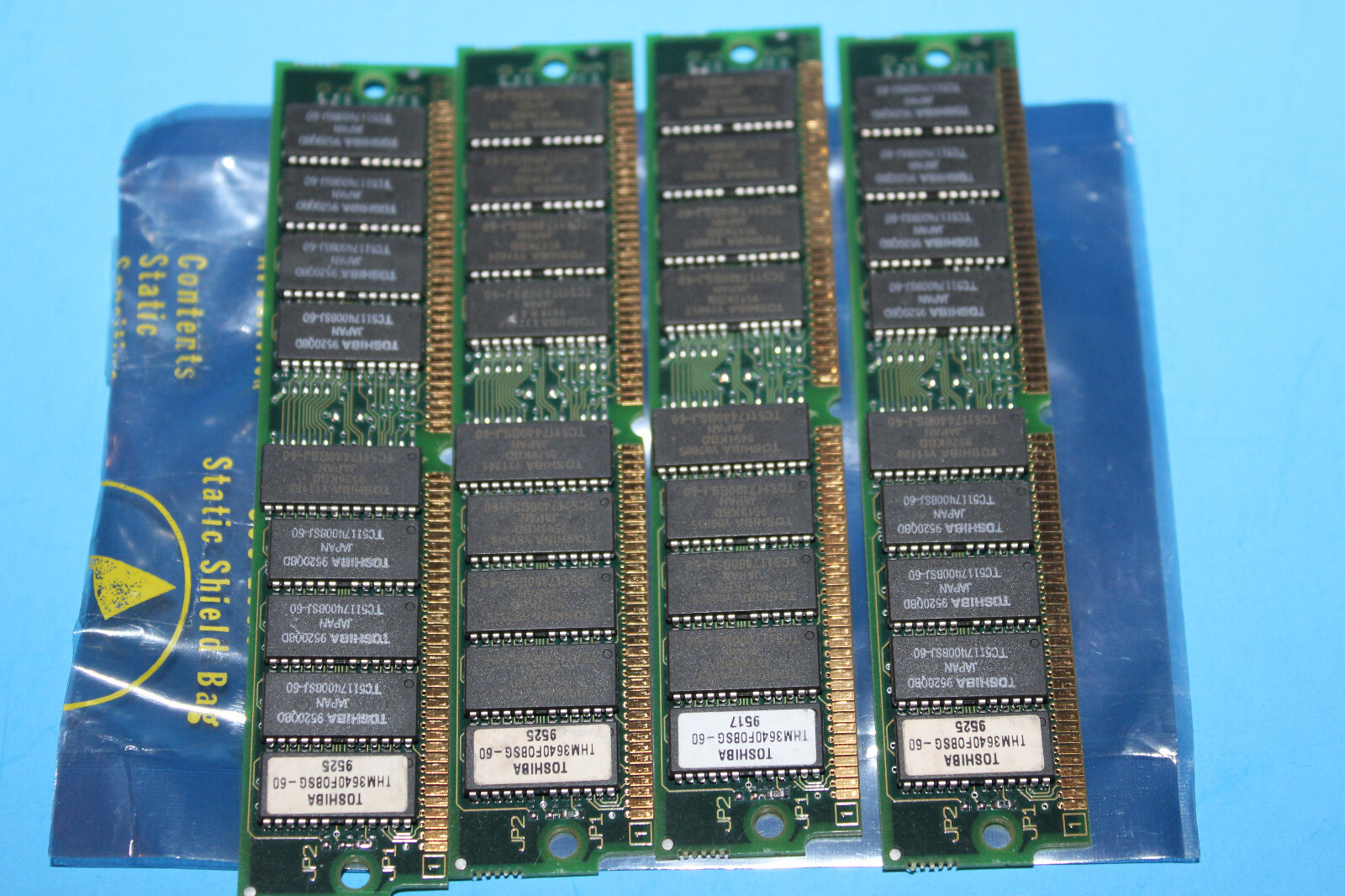 4x16 MB Kingston Memory for SGI Silicon Graphics Indy Indigo2 Indigo R4000
