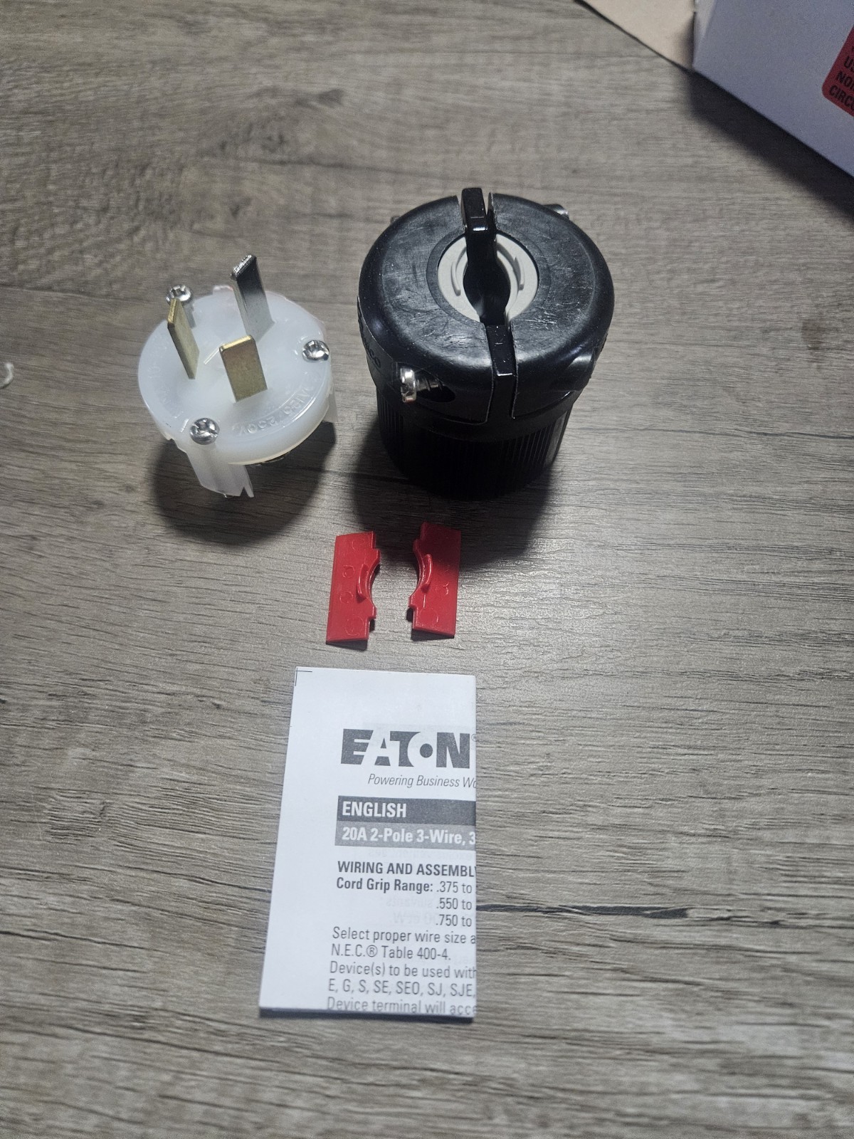 9151N Plug, Safety GripAuto Grip, 10-20P Eaton Arrow Hart NEW 250v 2P 3W