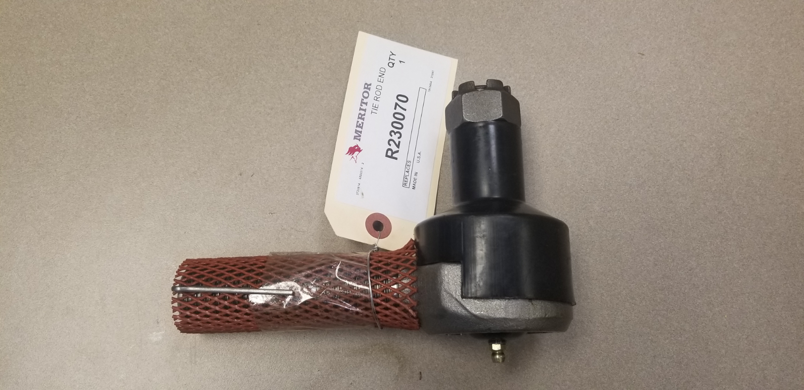 OEM MERITOR R230070, RH, TIE ROD END *** WITHOUT BOX