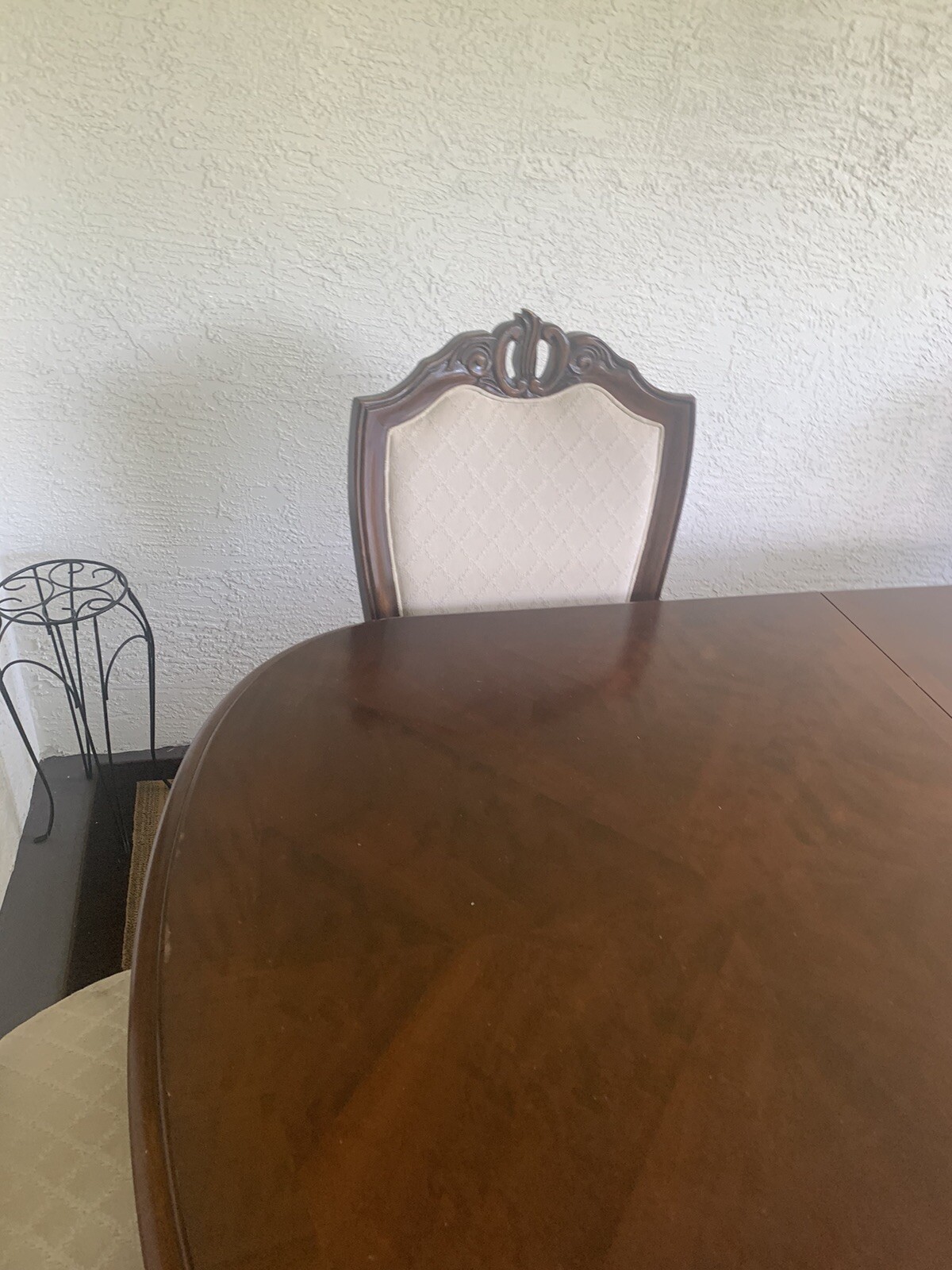 Large solid wood dinning room table chairs Included *PRICES NEGOTIABLE