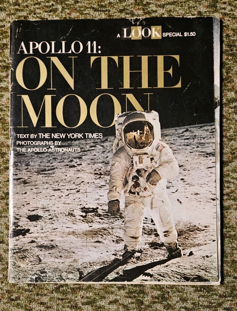 1969 Apollo 11 On The Moon Men With Norman Rockwell Pullout, Photographs