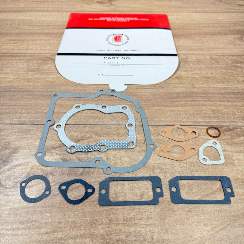 New TECUMSEH OEM NOS GASKET SET / 33683