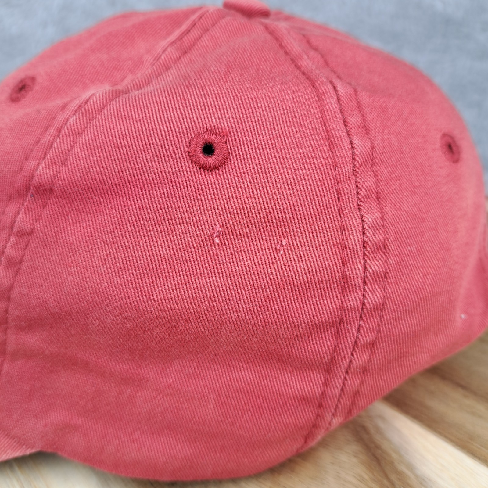 Titleist Hat Cap Strap Back Red Blue Golf Golfer Logo Mens