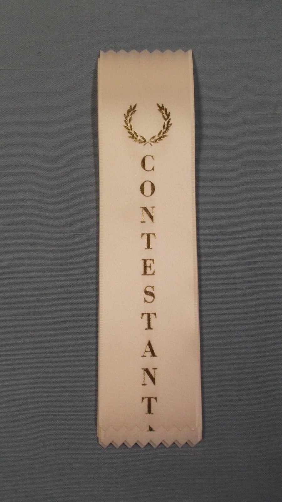 CONTESTANT white ribbon with gold foil letters lot of 8 wreath