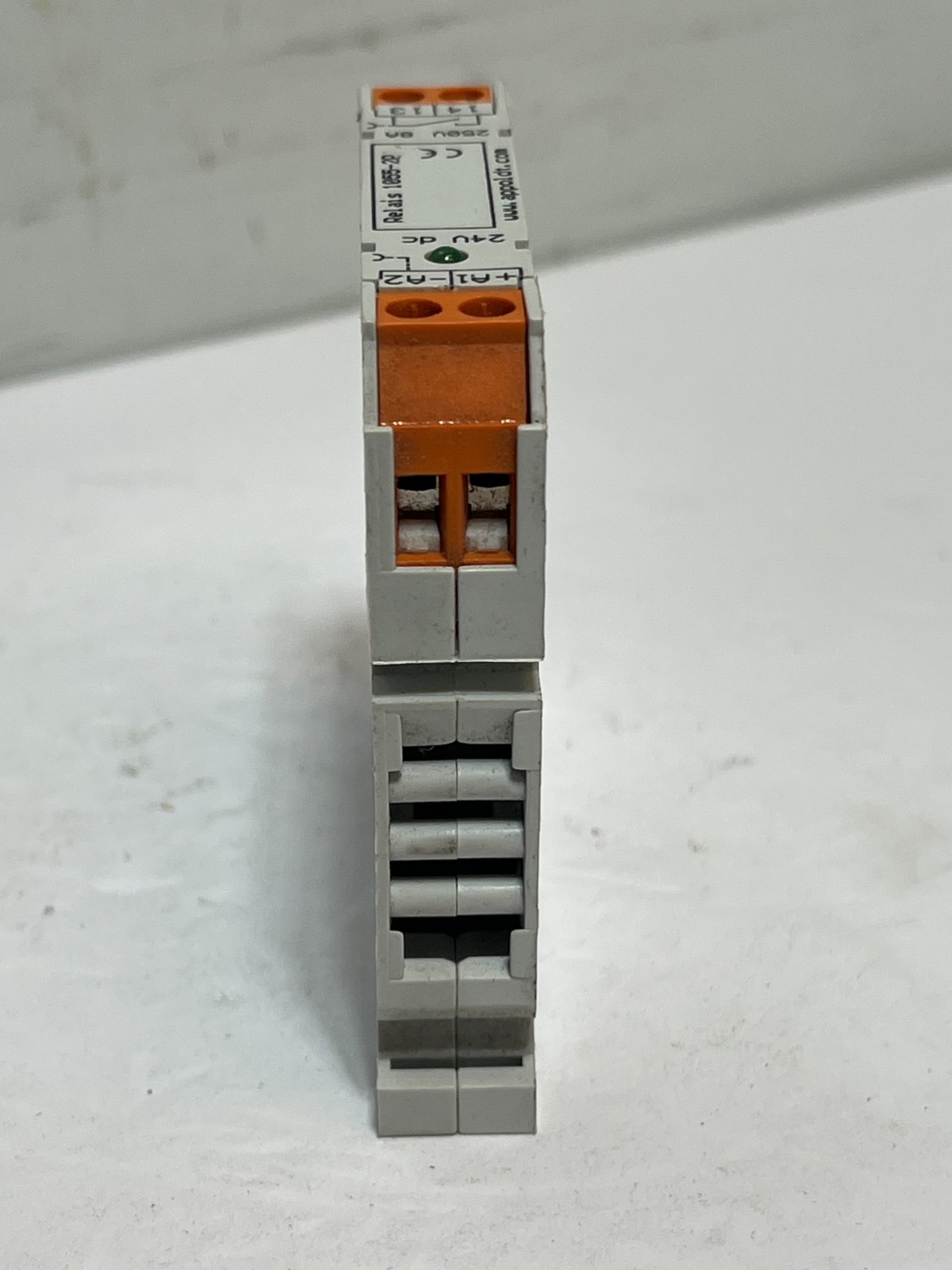 Appoldt 1055-2P Solid State Relay 24VDC Control 250VAC 8A SSR