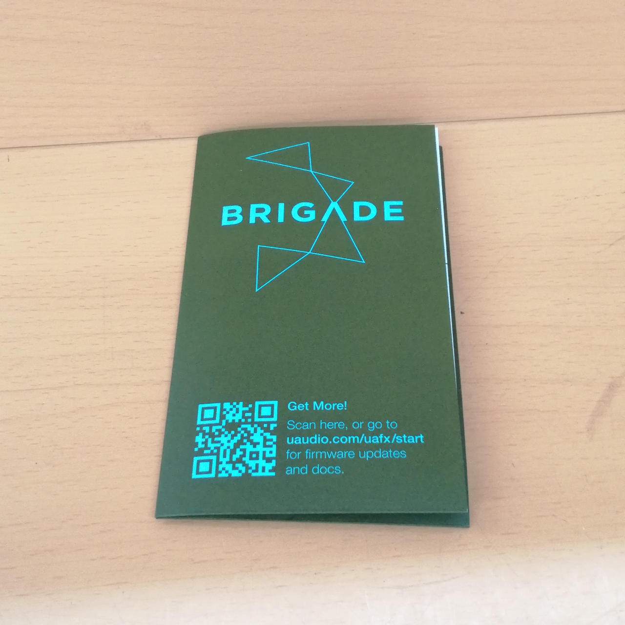 UAFX Brigade Effector Guitar Pedal Effects 1MΩ Input 500Ω Output Used
