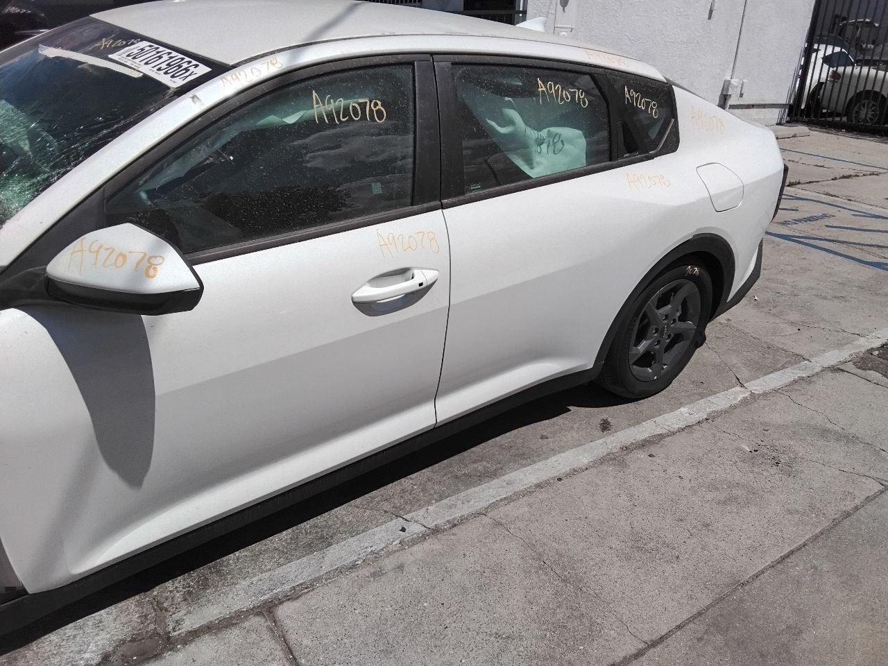 K4        2025 Sun Visor 134052